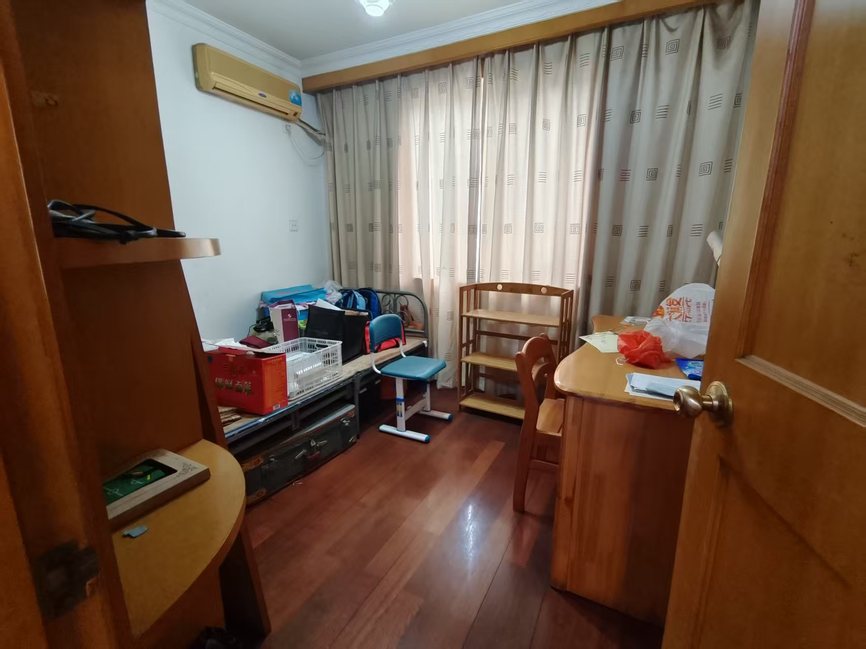 朝晖花园 3室2厅2卫 122.57m&sup2;