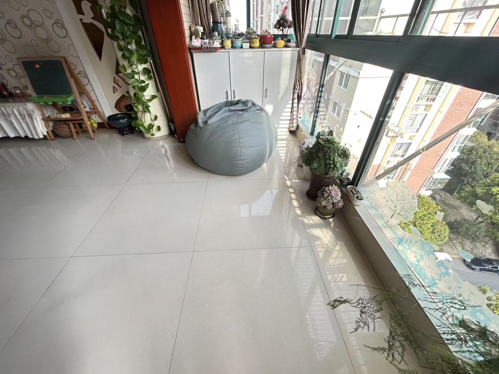 金和家园 3室2厅2卫 135m&sup2;