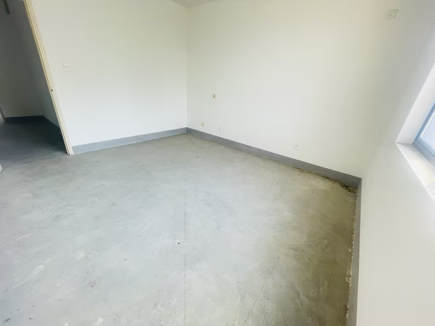 观河华府 2室2厅1卫 102m&sup2;