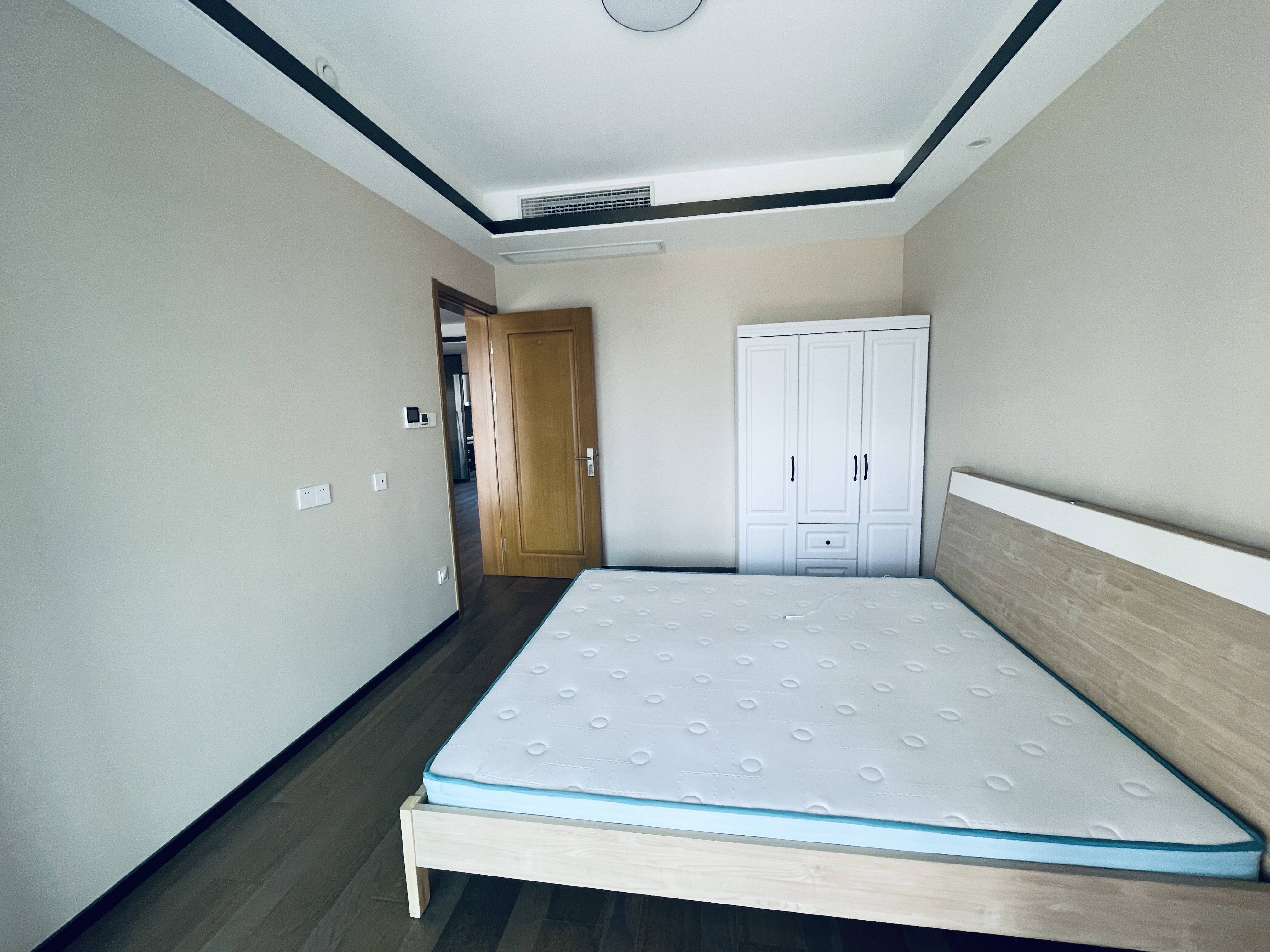 远创东樾 4室2厅2卫 140m&sup2;