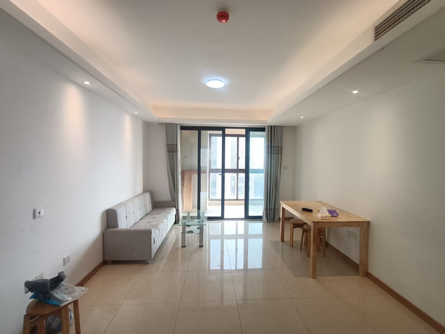 绿地新里城 3室2厅2卫 115.76m&sup2;