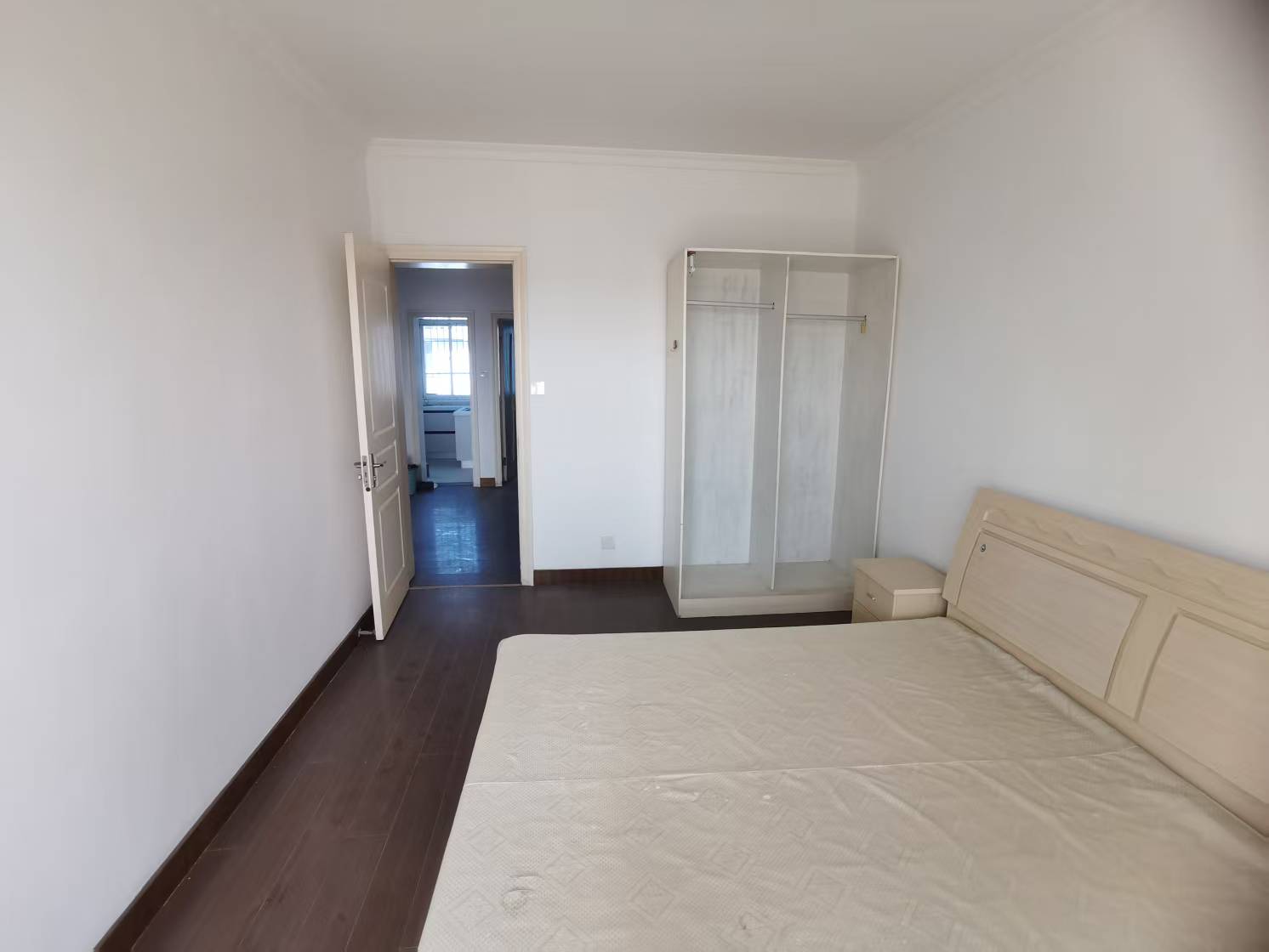 莘园路新村 3室1厅1卫 101.5m&sup2;
