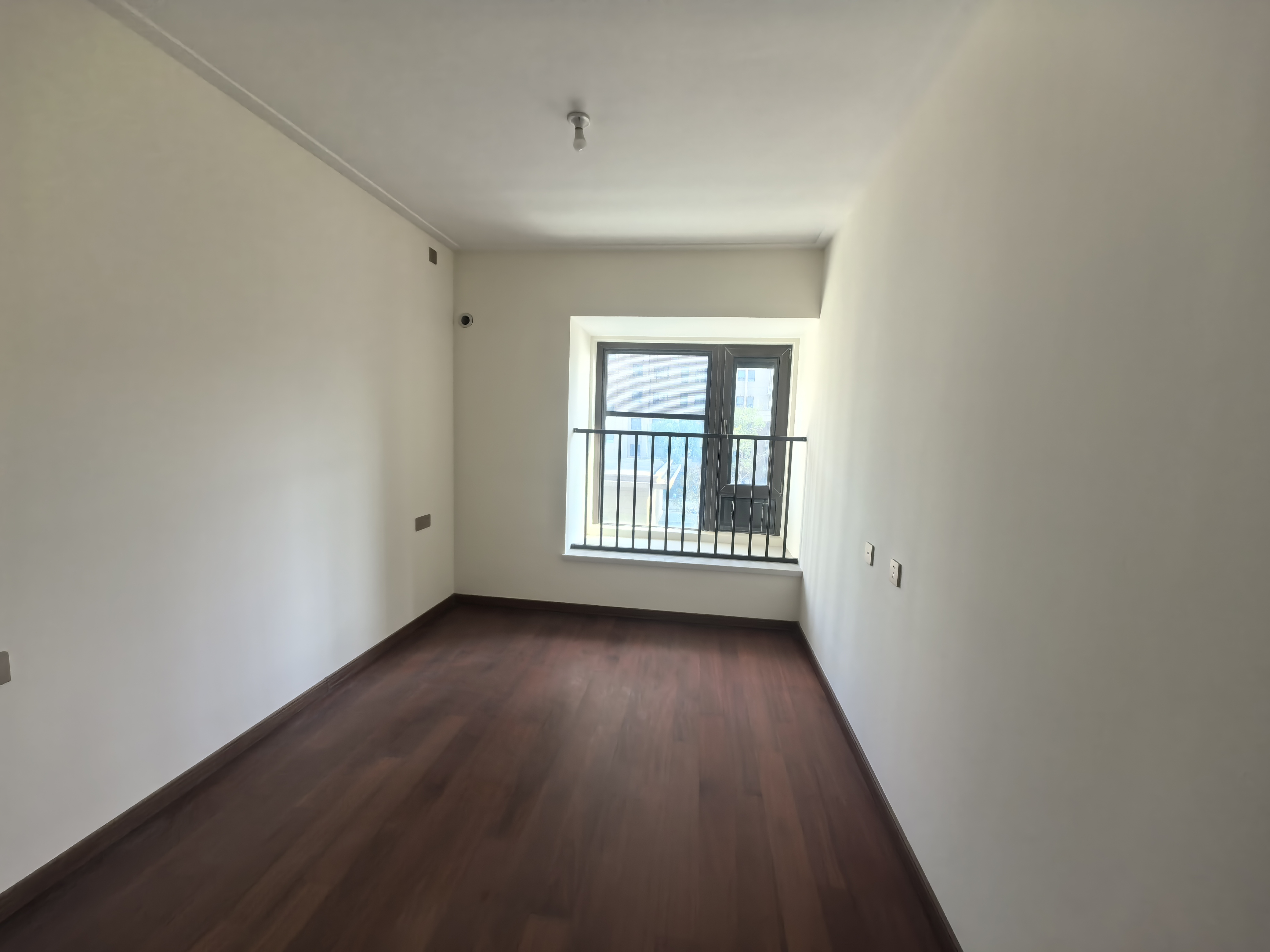 中南万科大都会 4室2厅2卫 126.00m²