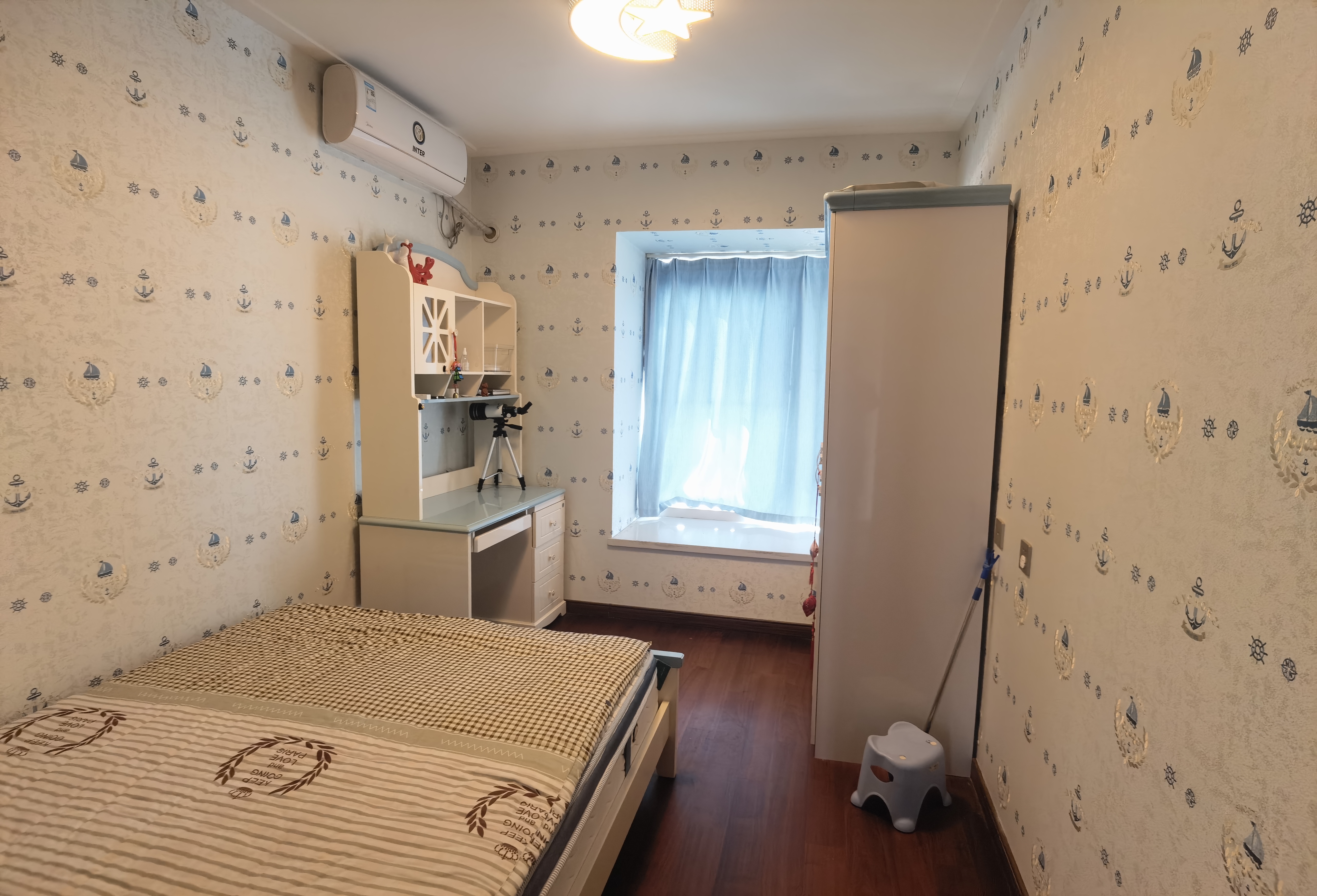中南万科大都会 4室2厅2卫 153.00m&sup2;