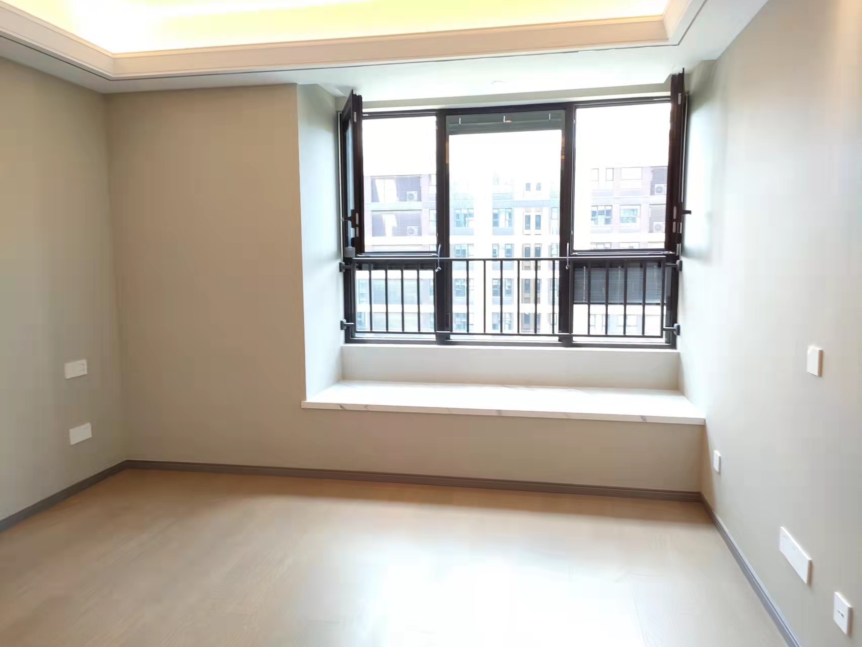 绿城&middot;诚园 3室2厅2卫 132.00m&sup2;
