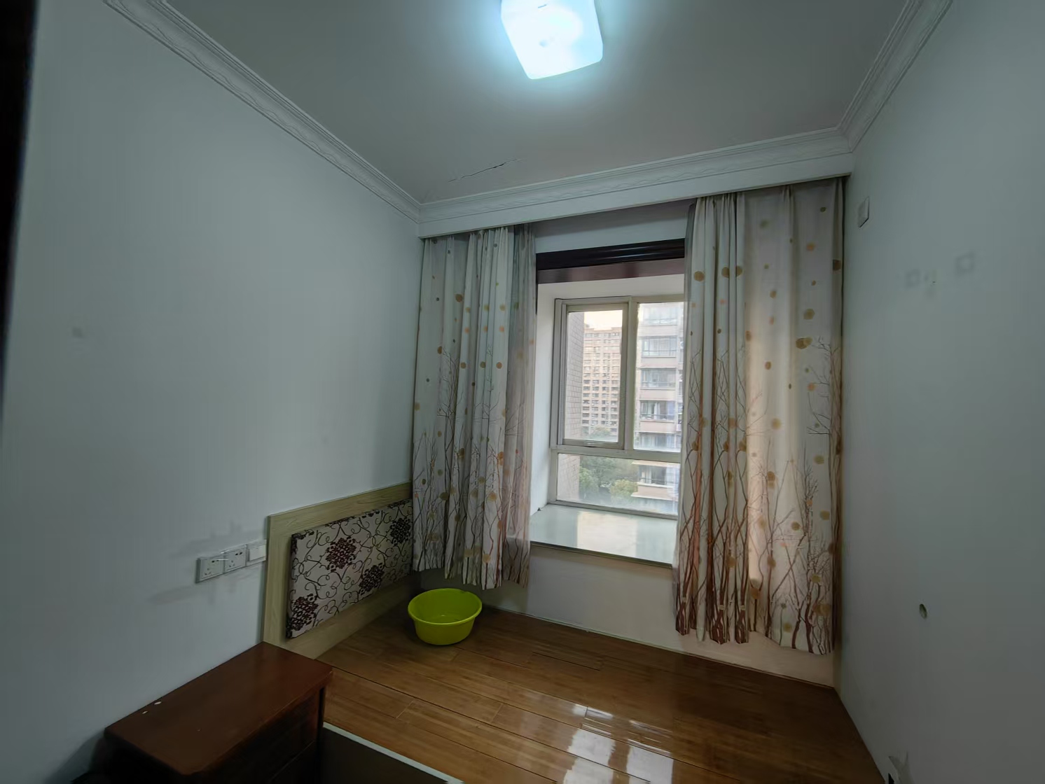 中港城 3室2厅1卫 89m²