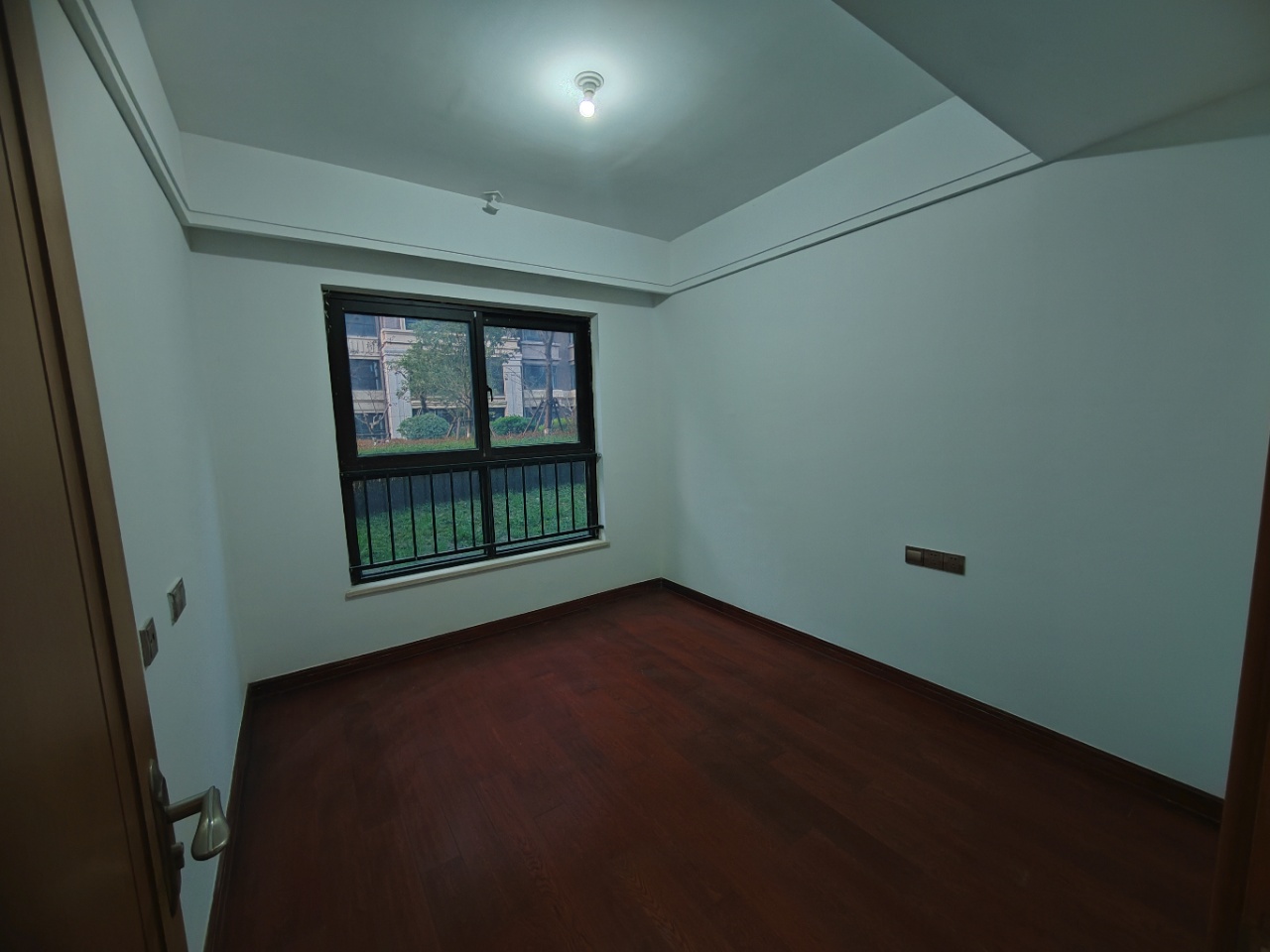林肯公园 4室2厅2卫 198.47m&sup2;