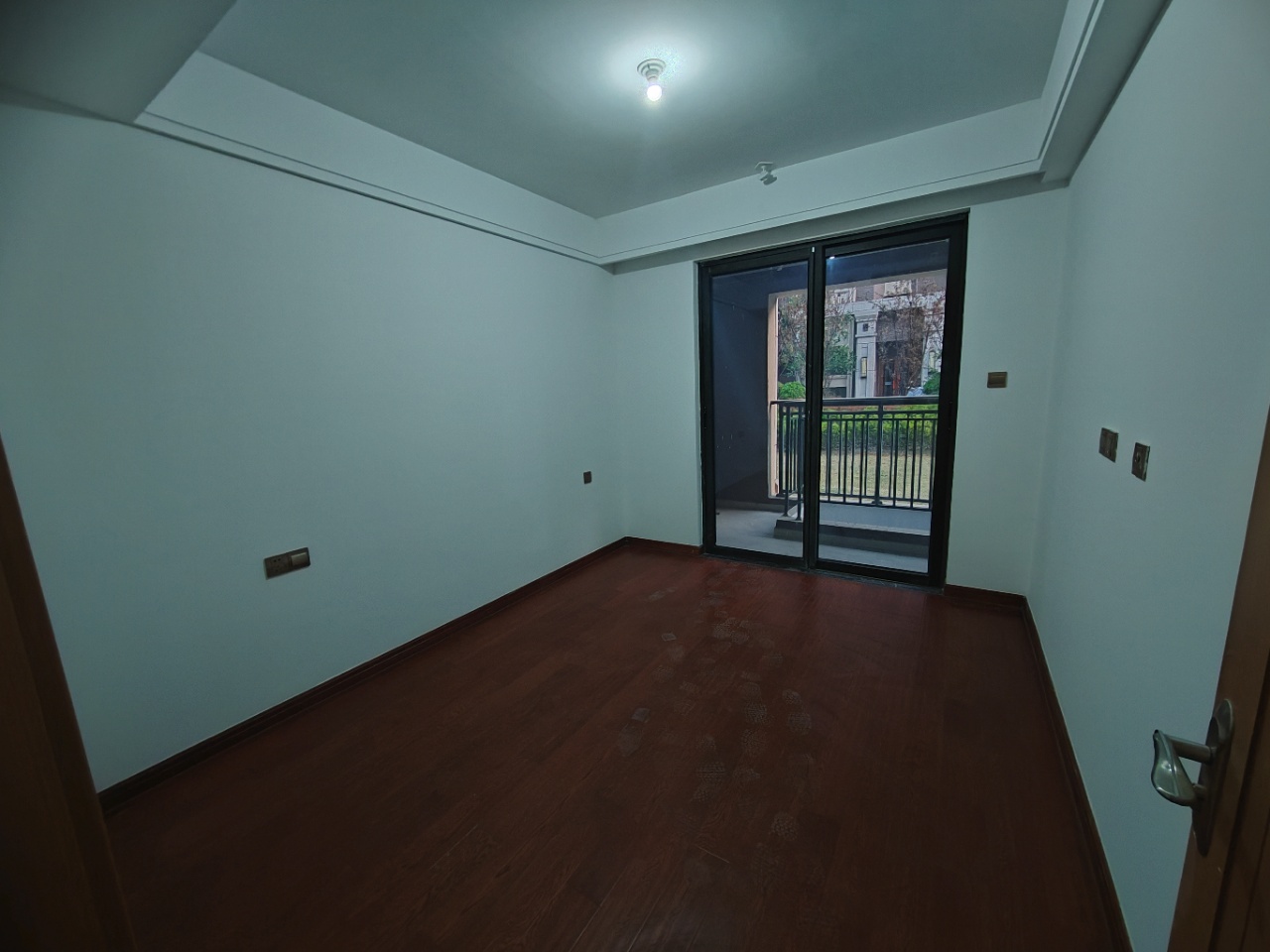 林肯公园 4室2厅2卫 198.47m&sup2;