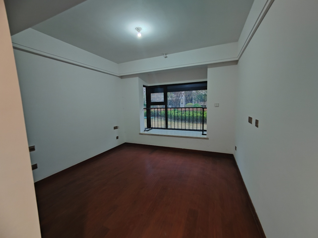 林肯公园 4室2厅2卫 198.47m&sup2;