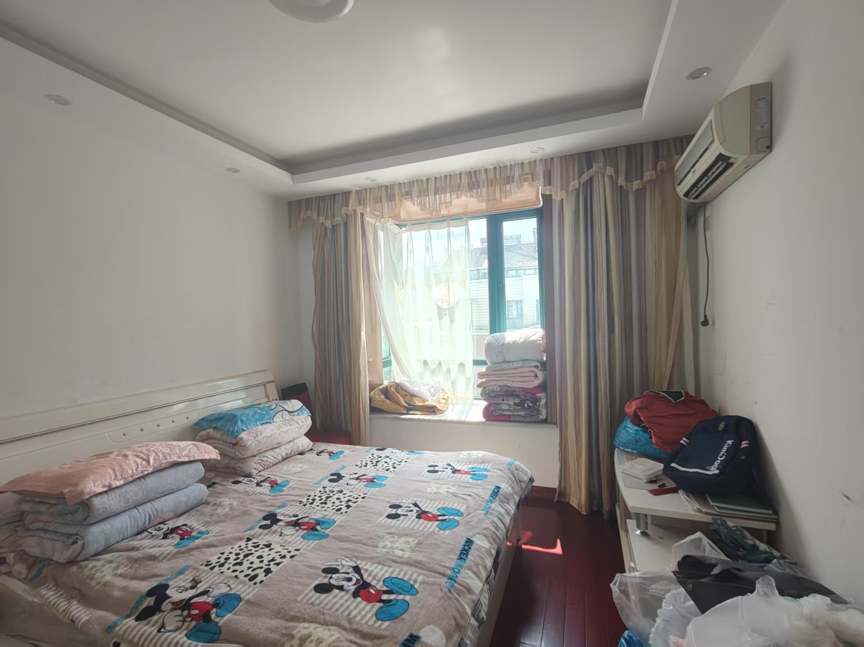 江海皇都私家花园 4室2厅2卫 92m&sup2;