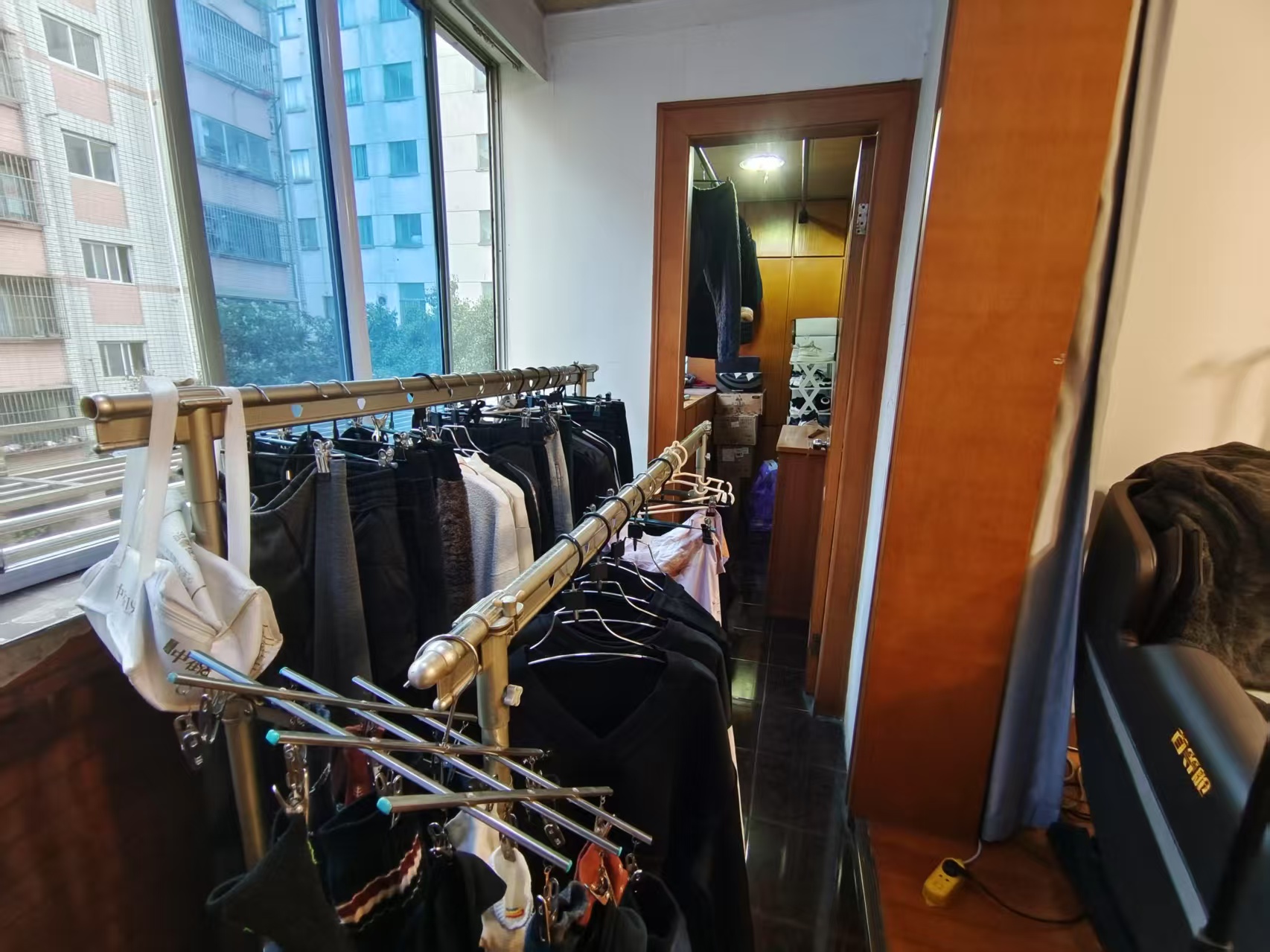 华侨花苑 3室1厅2卫 125.00m&sup2;