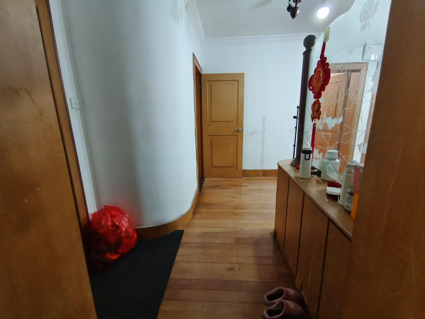 华侨花苑 3室1厅2卫 125.00m²