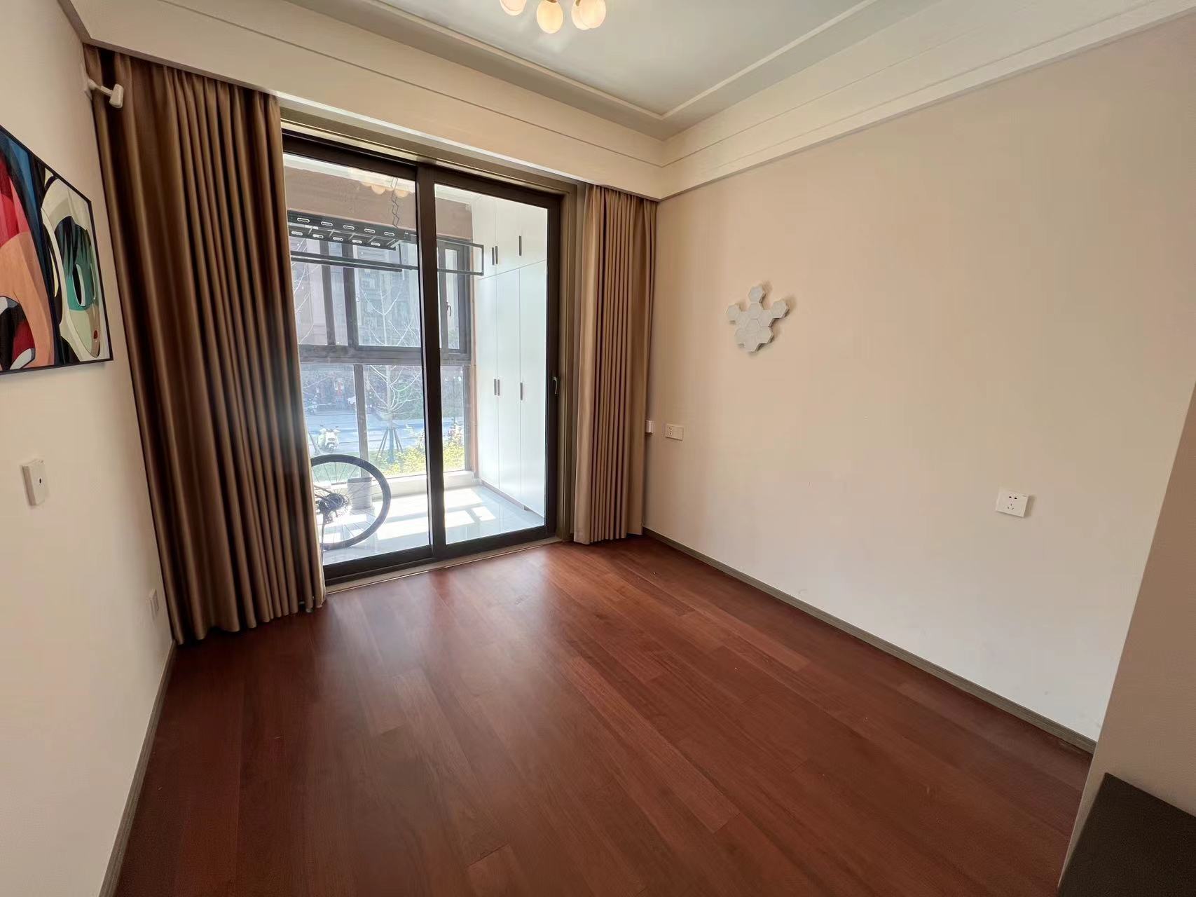 圆融玺悦 4室2厅2卫 130.98m&sup2;