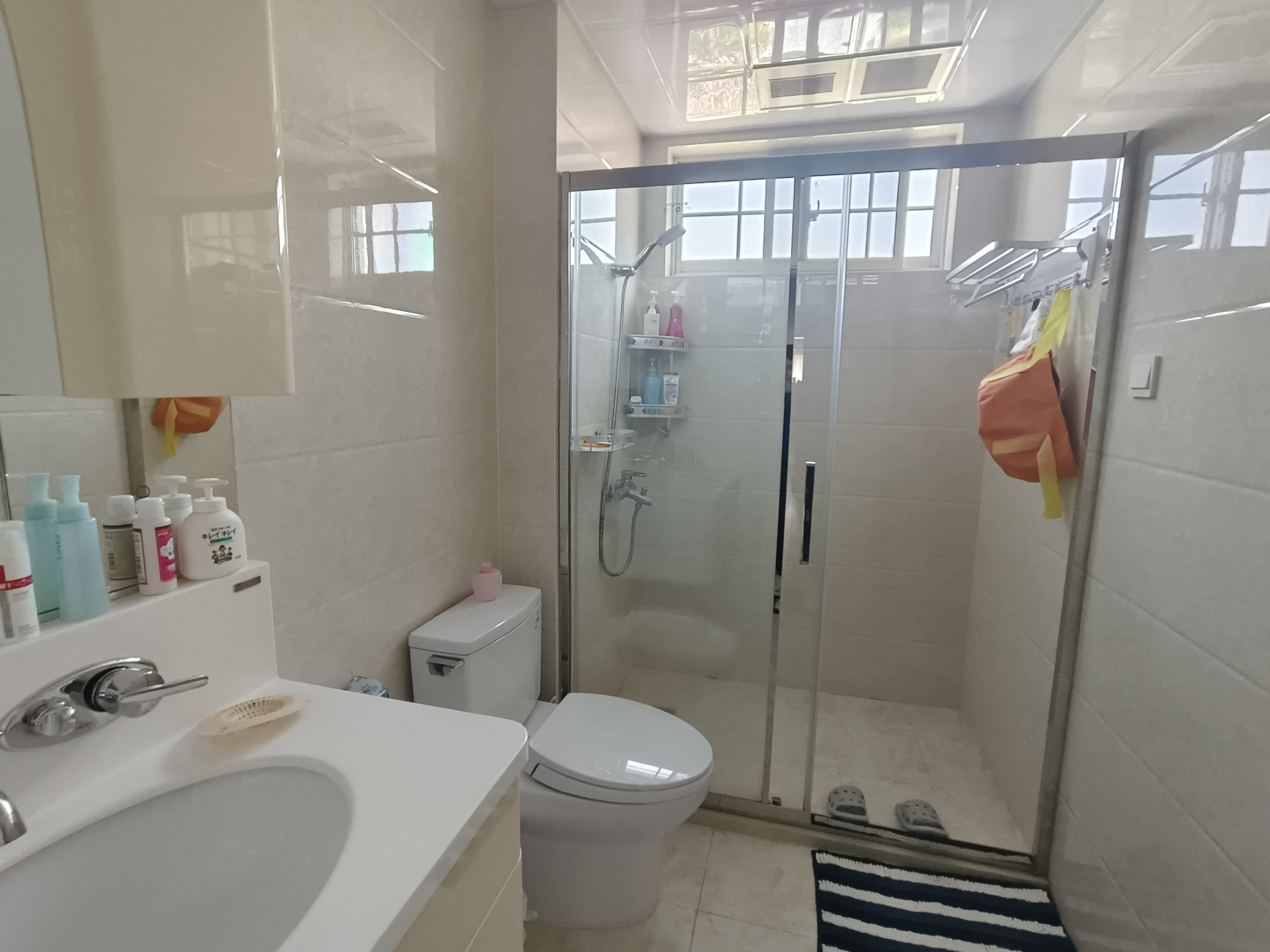 东郊庄园 5室2厅3卫 285m²