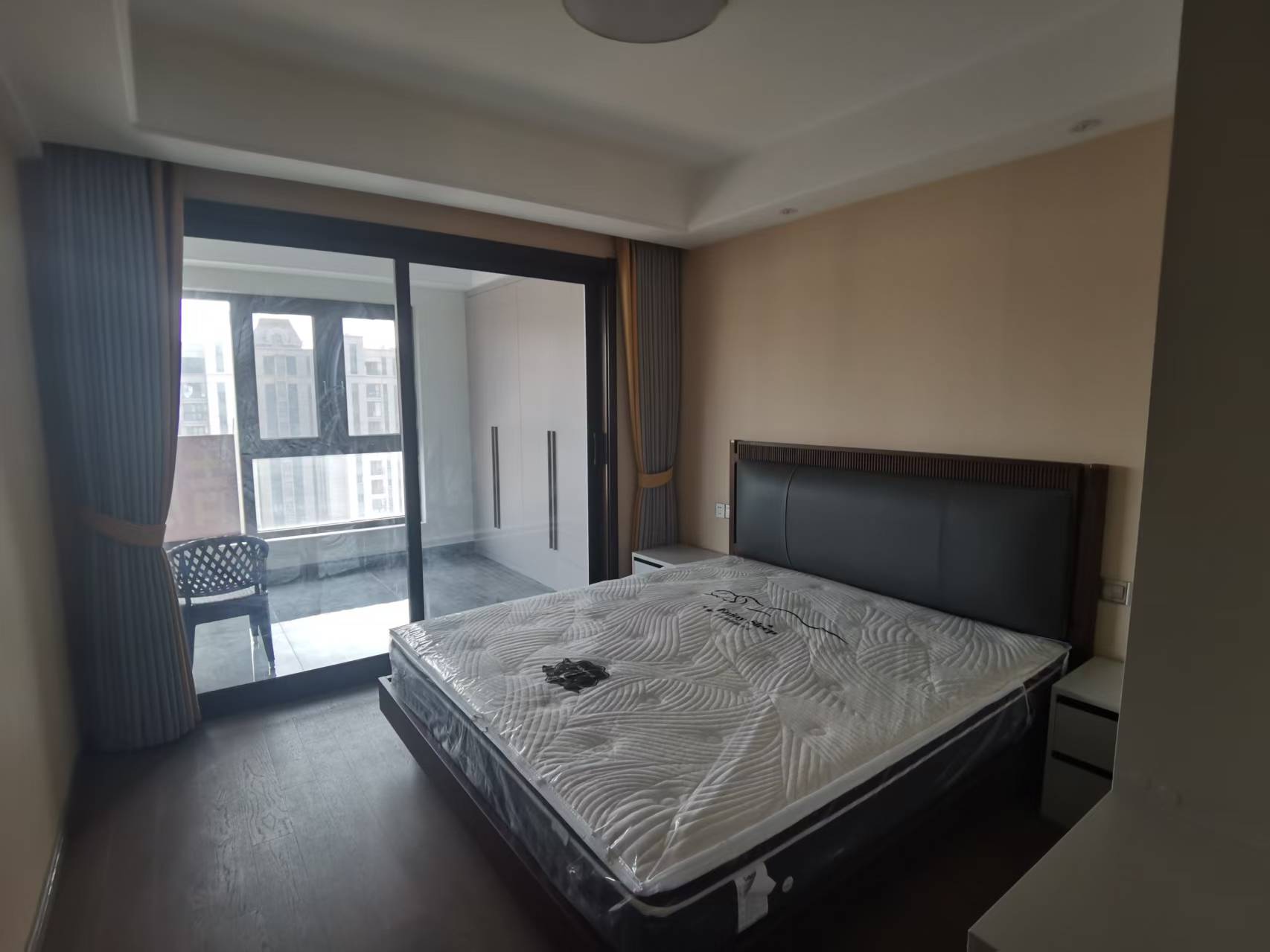 远创樾府 4室2厅2卫 151.71m²