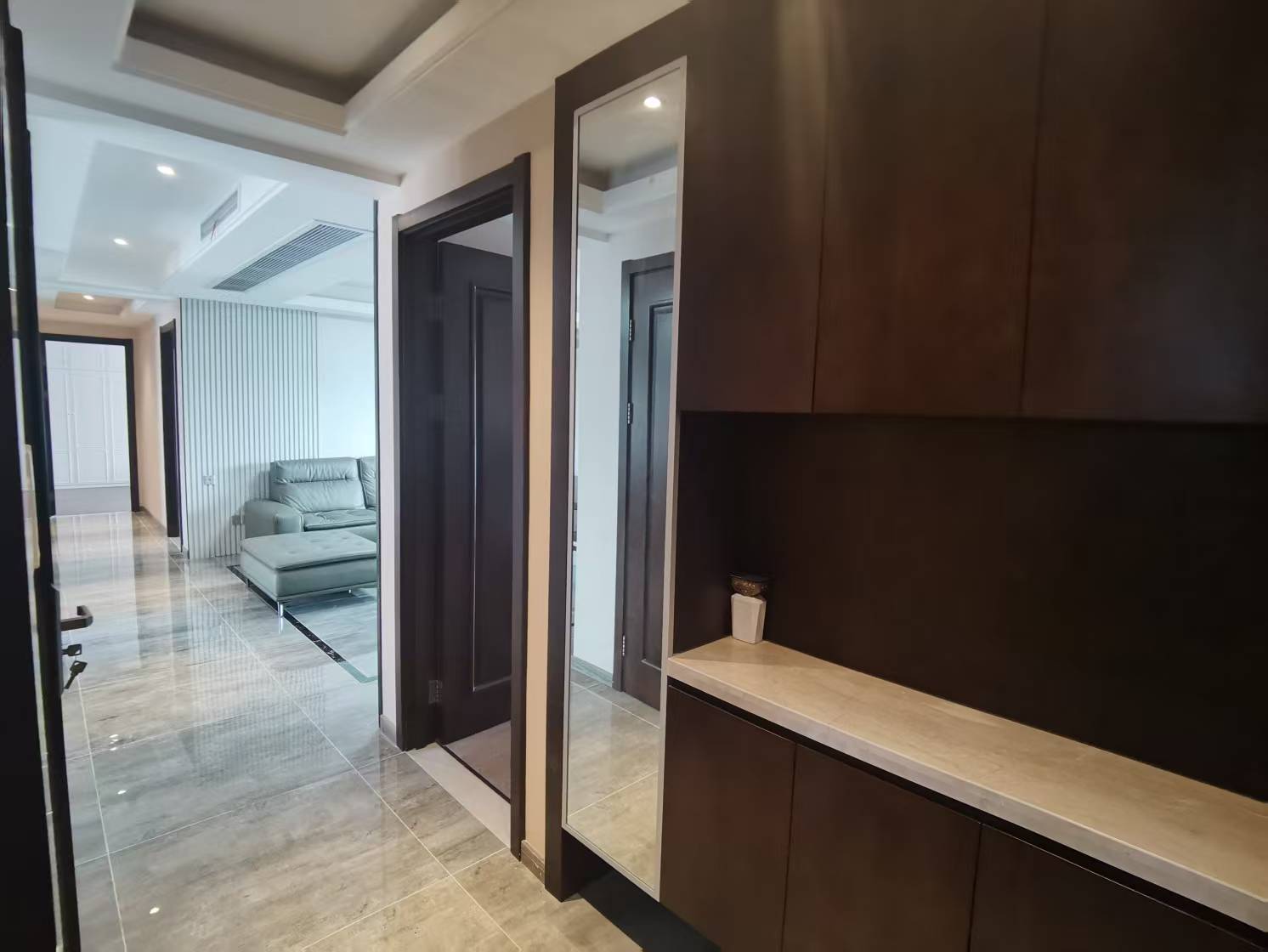 远创樾府 4室2厅2卫 151.71m²
