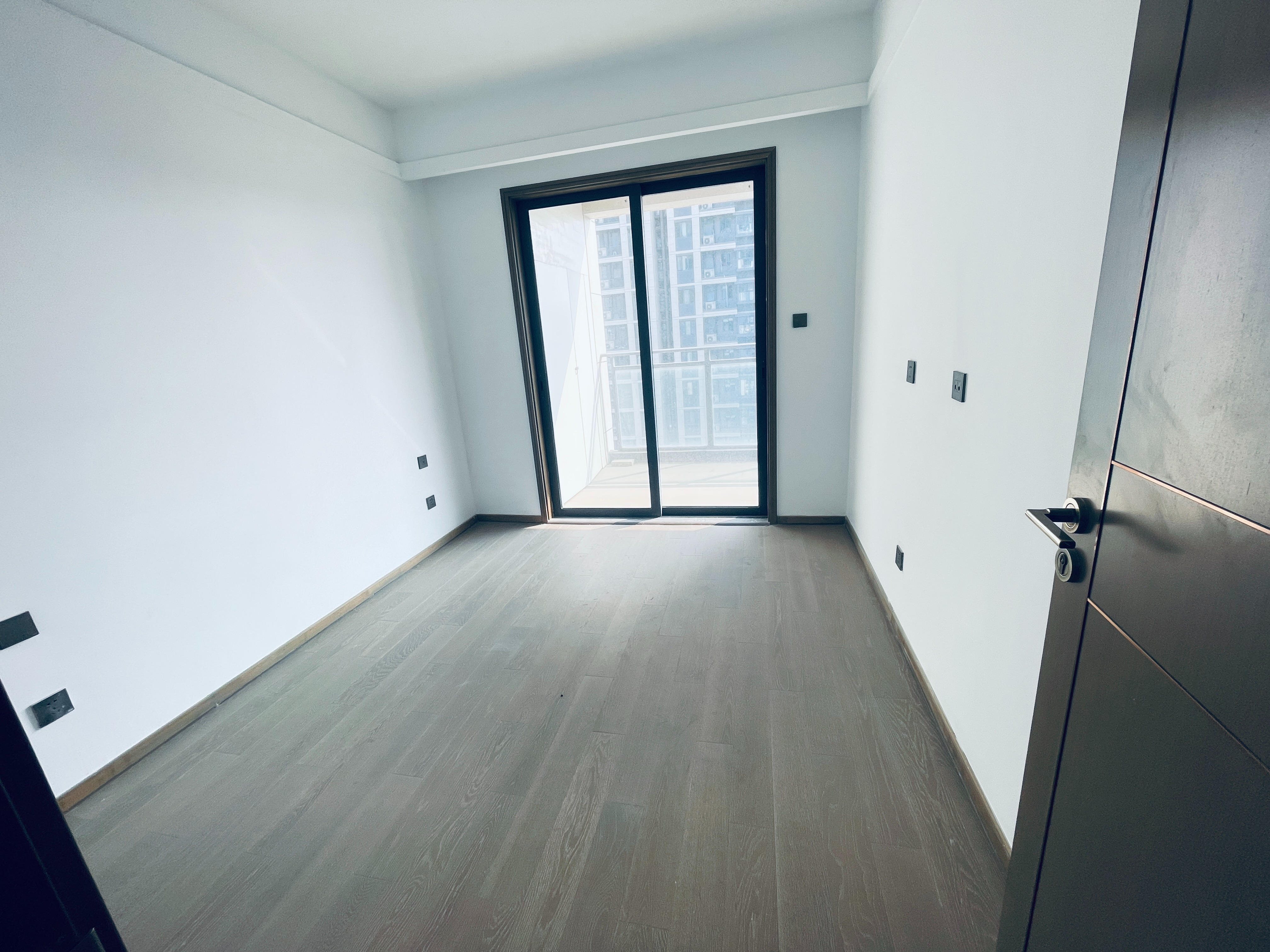 都会沁园 3室2厅2卫 123.17m&sup2;