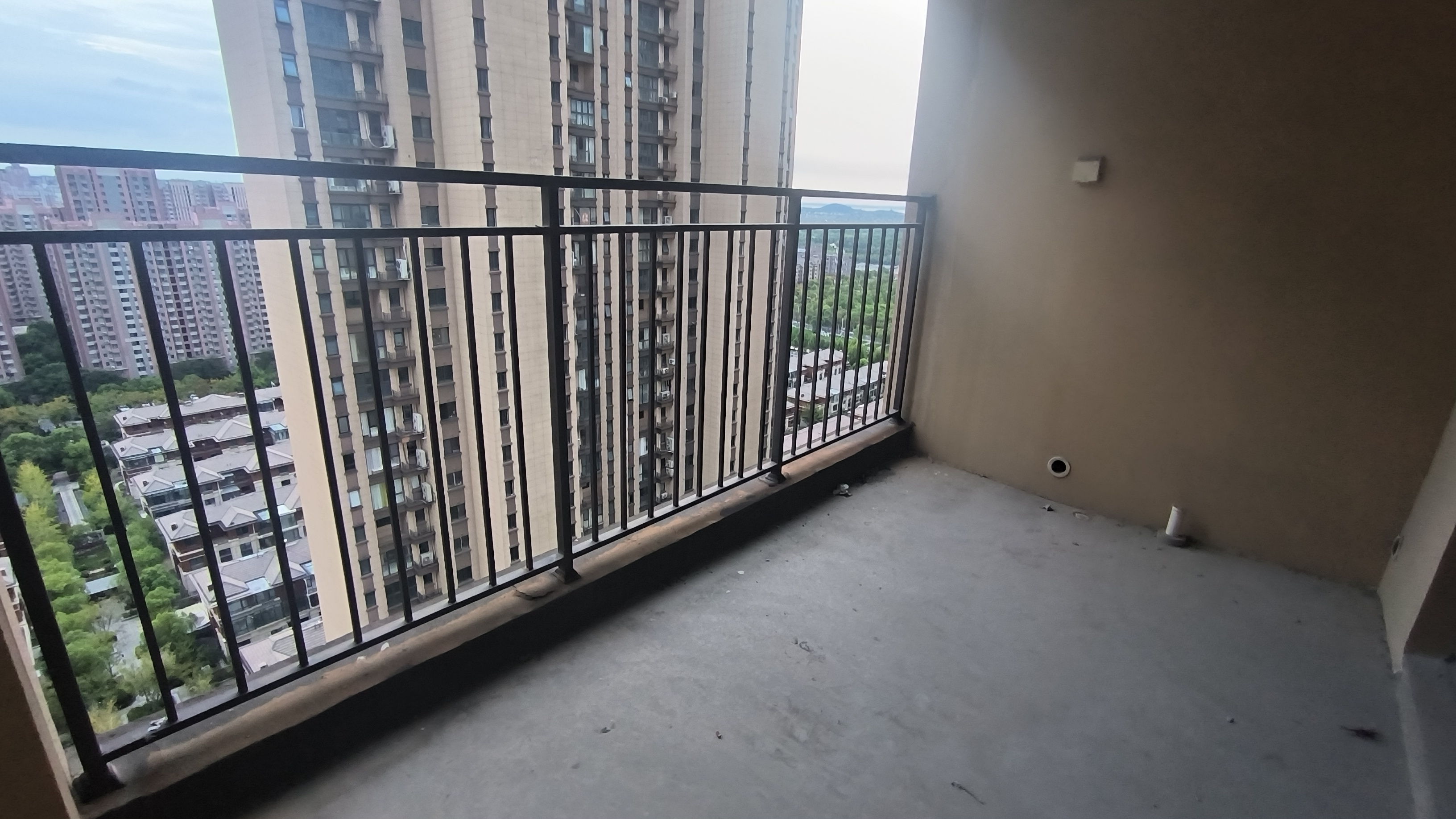 景瑞御府 3室2厅2卫 119.72m²