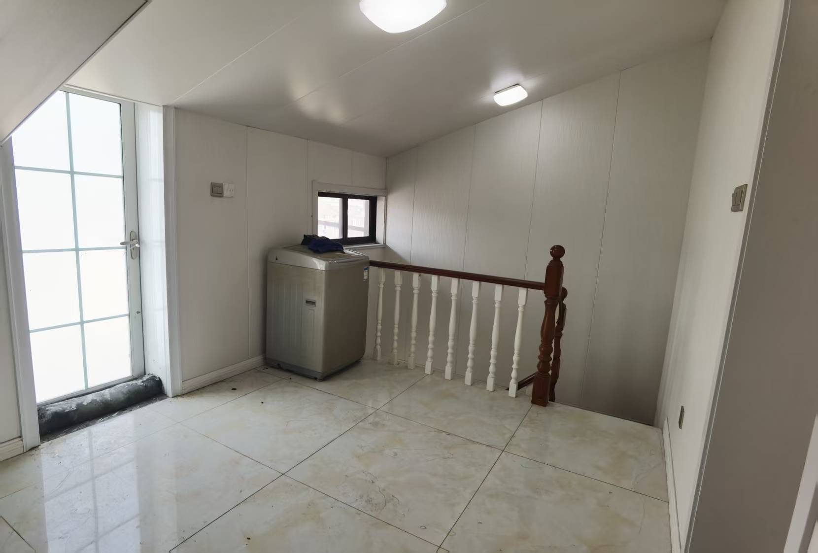 新建路新村(新建花苑) 2室1厅1卫 74.19m&sup2;