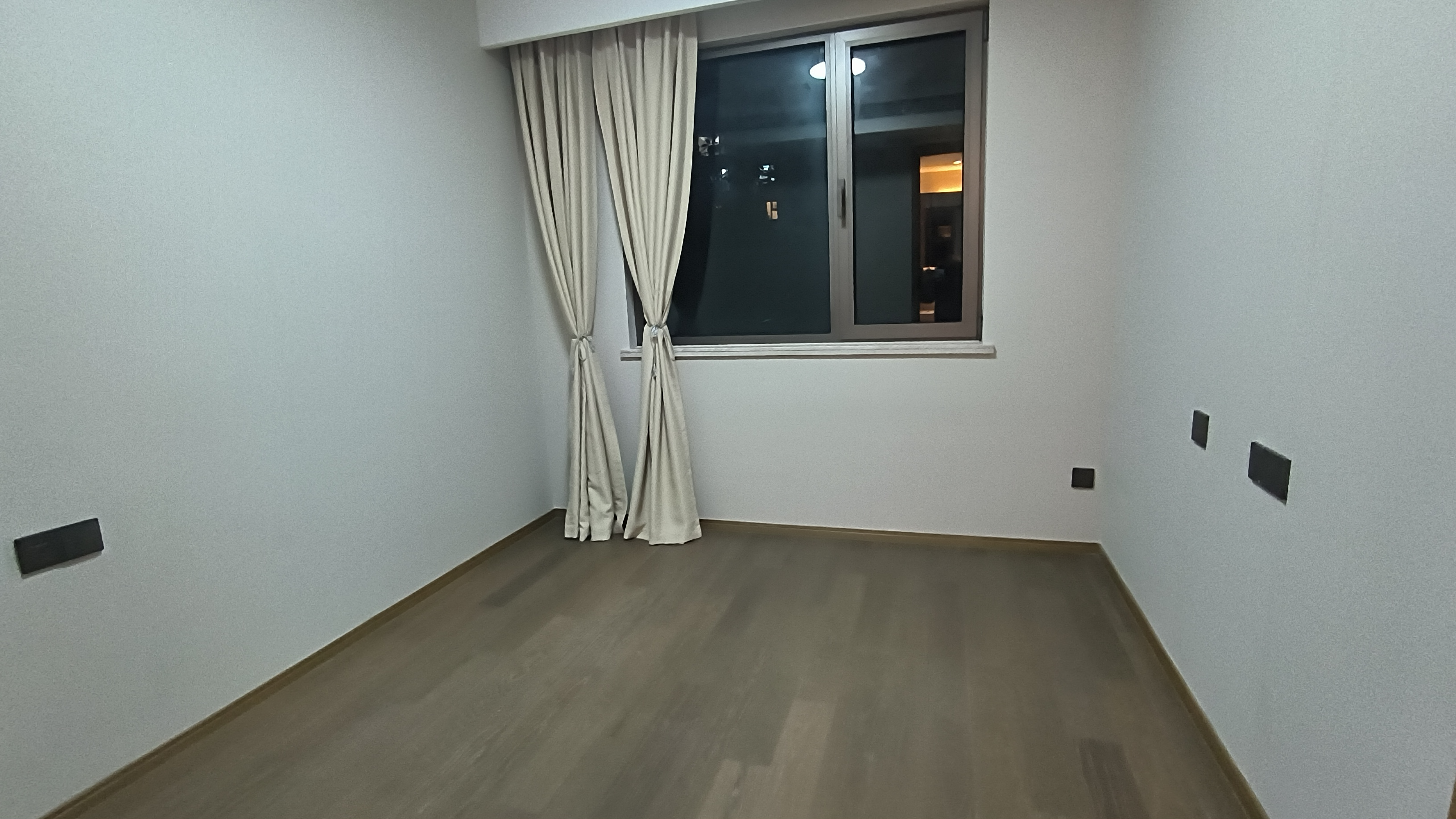 仁恒公园世纪 4室2厅2卫 135m&sup2;