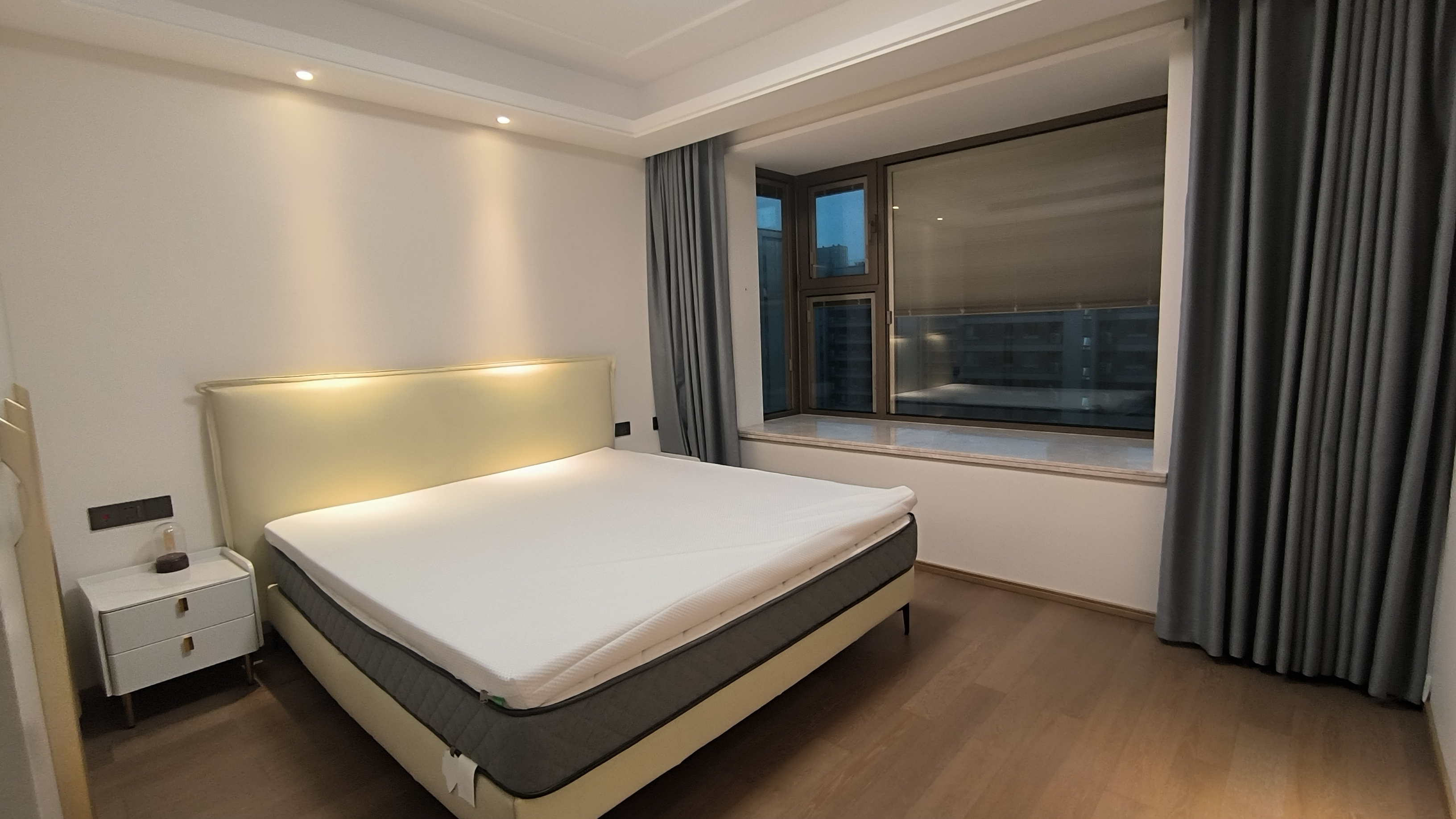 仁恒公园世纪 4室2厅2卫 135m&sup2;