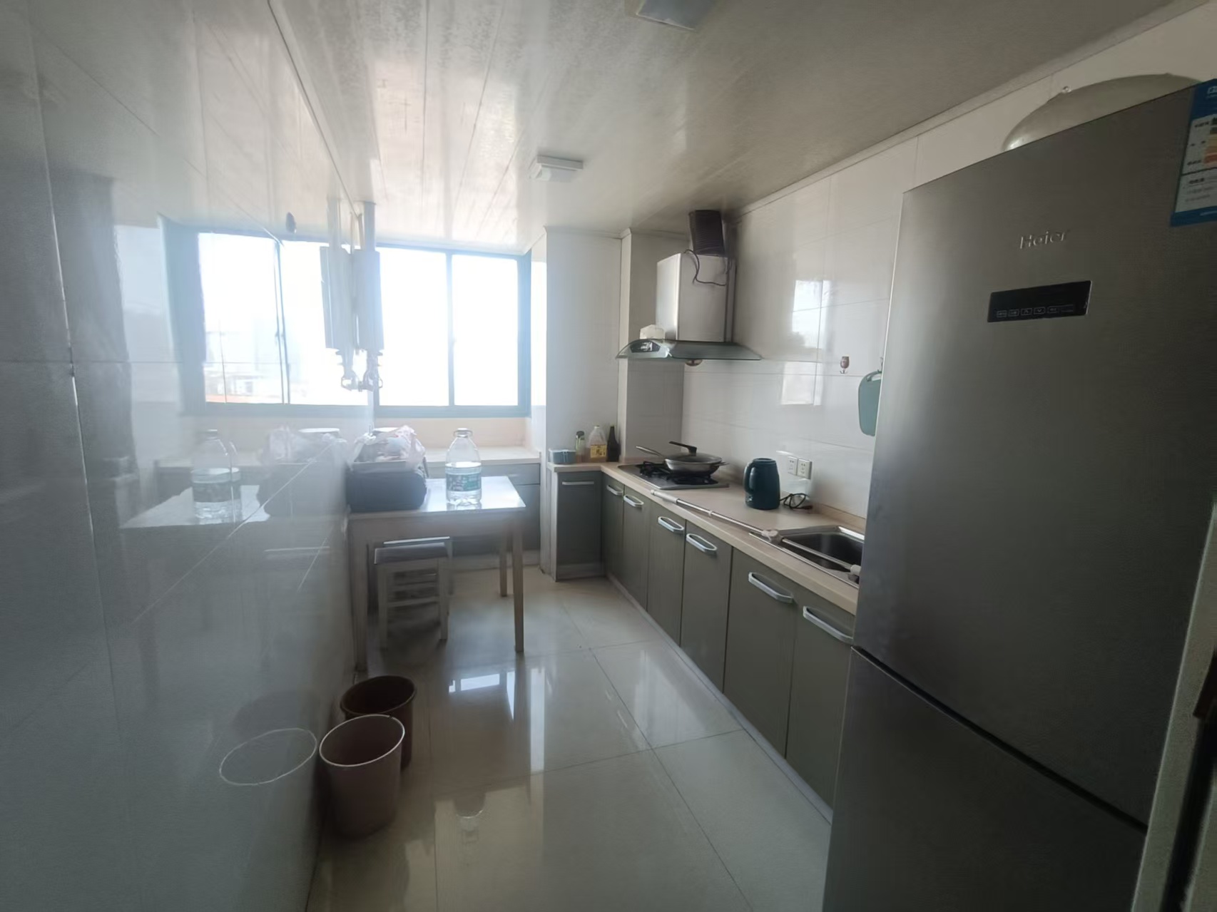 南方公寓 3室2厅2卫 143m&sup2;