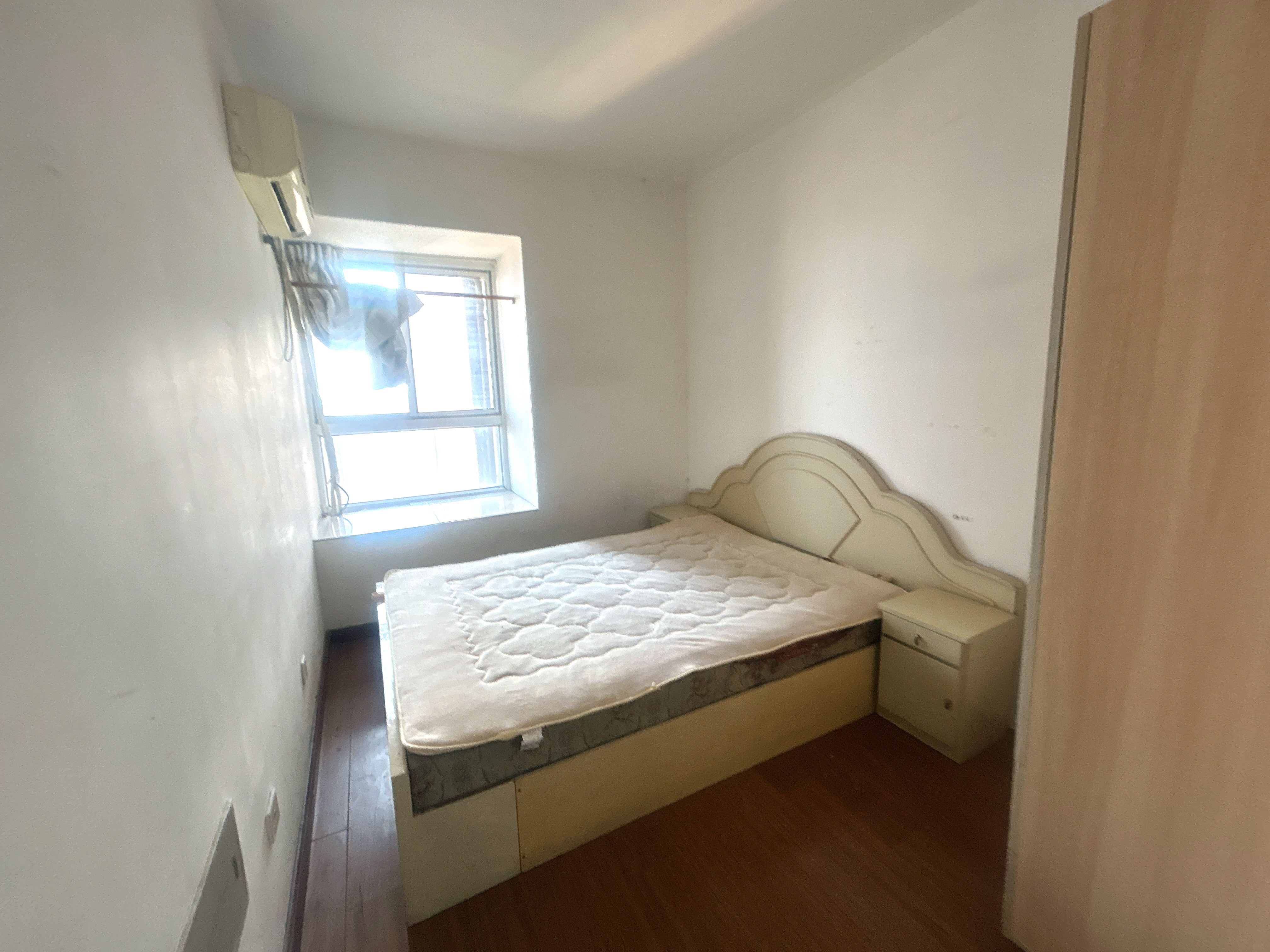 尚海城 3室2厅1卫 121.00m&sup2;