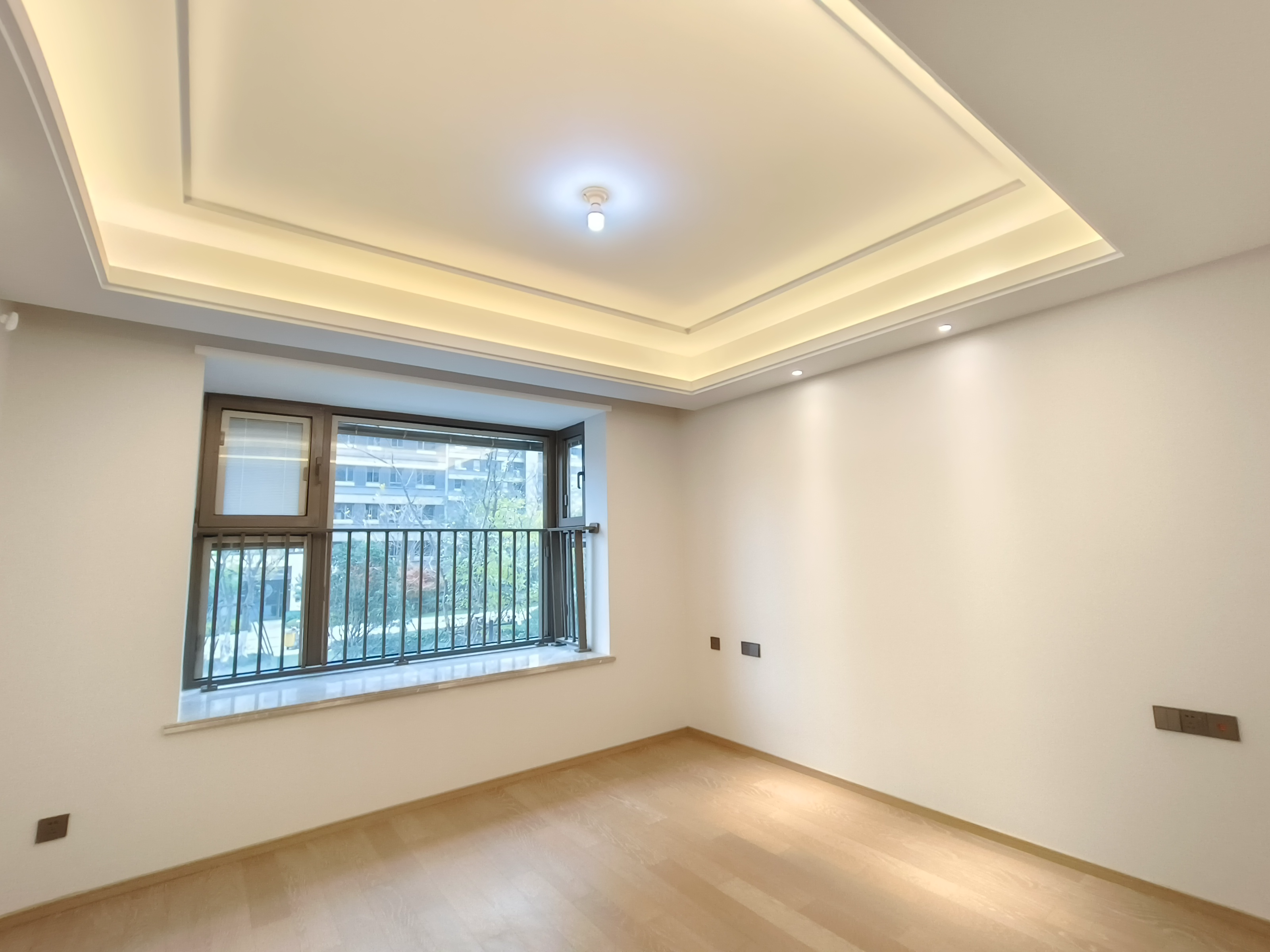 仁恒公园世纪 4室2厅2卫 150m&sup2;