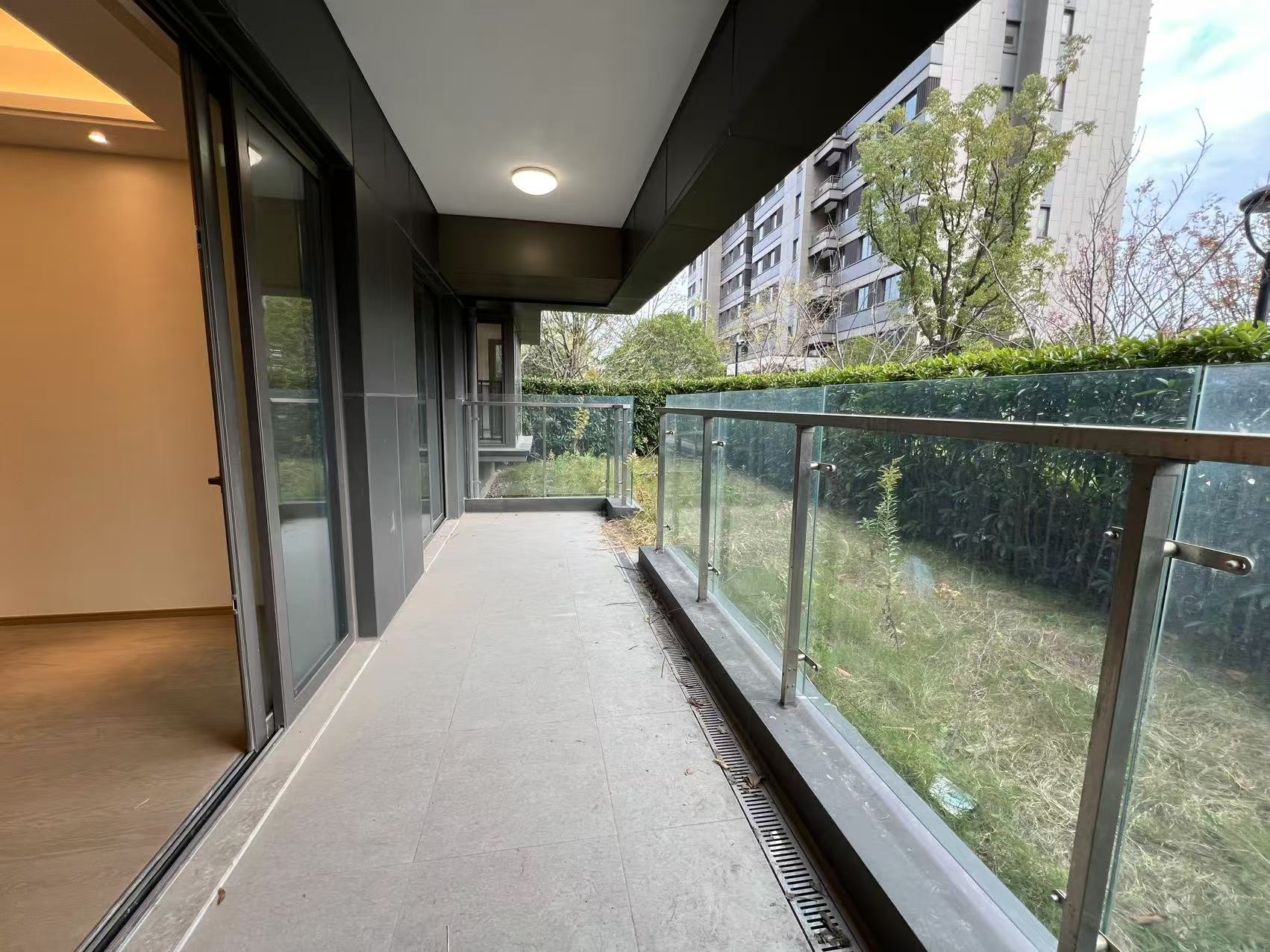 仁恒公园世纪 3室2厅2卫 141.9m²