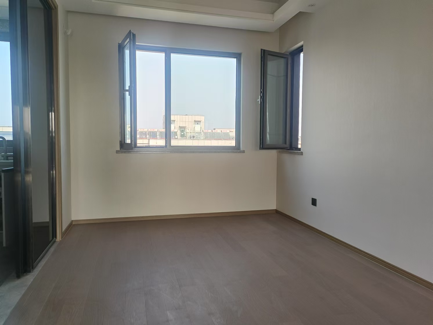 仁恒公园世纪 4室2厅2卫 156.54m&sup2;