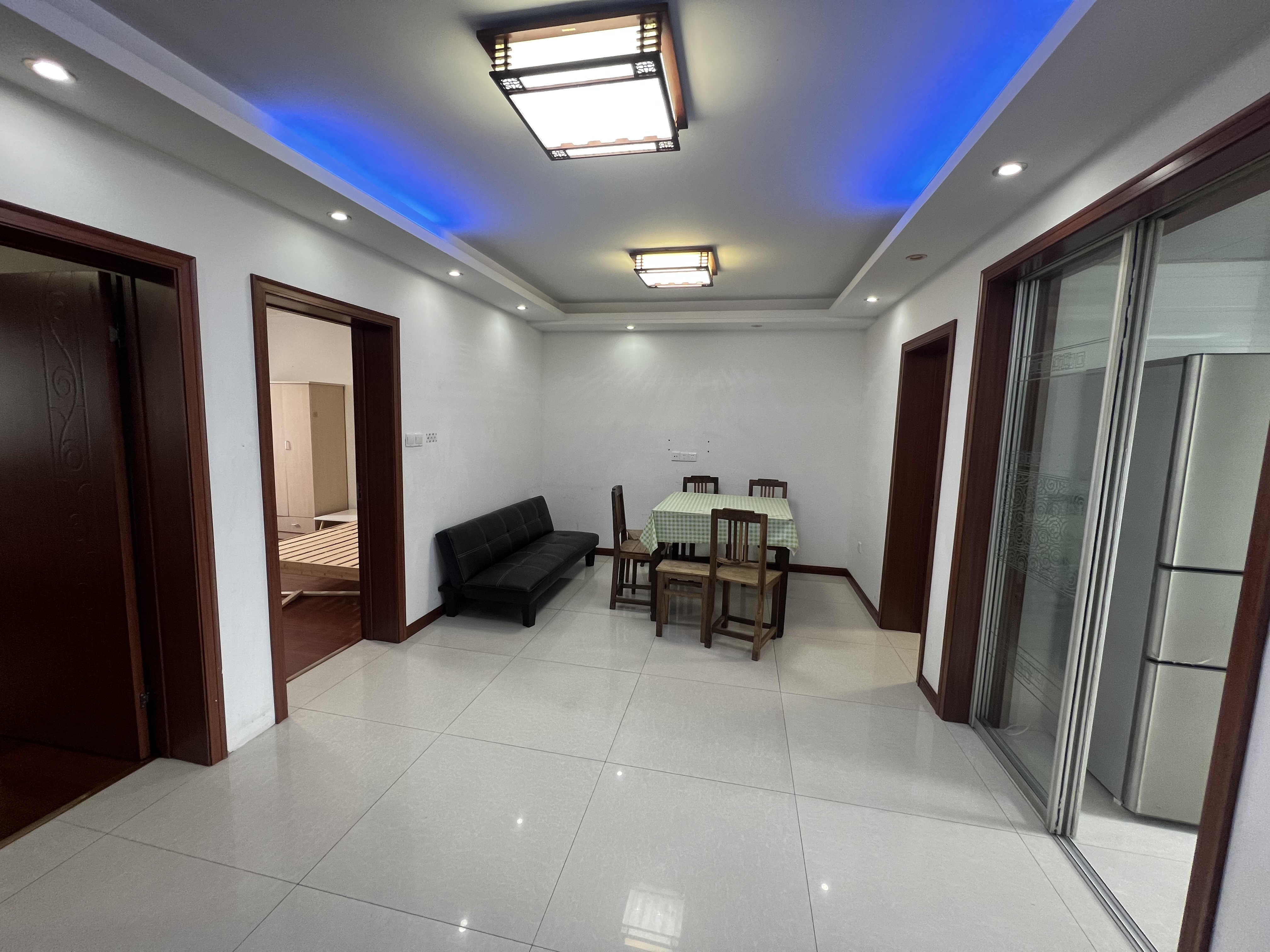 五山新苑 4室2厅2卫 90.00m²