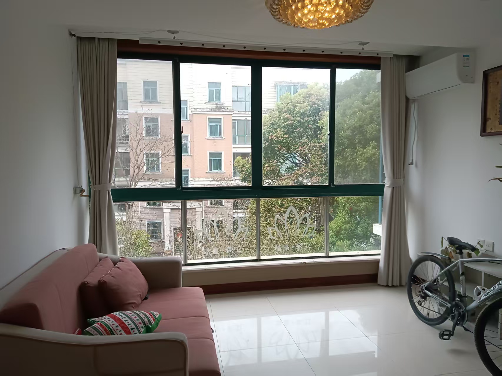 江海皇都私家花园 2室2厅1卫 92.00m²