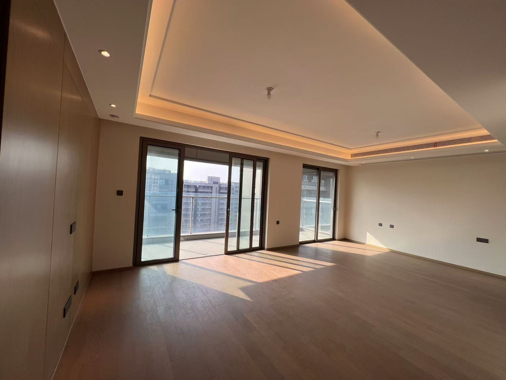 仁恒公园世纪 3室1厅3卫 156.36m&sup2;