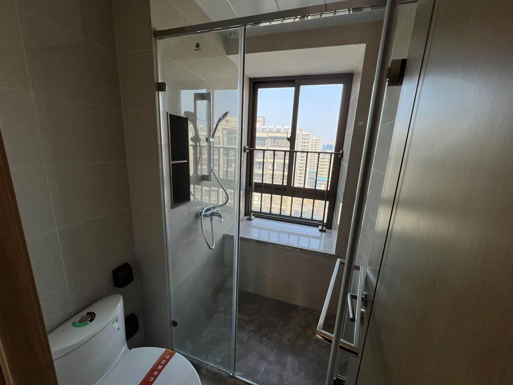 仁恒公园世纪 3室1厅3卫 156.36m&sup2;