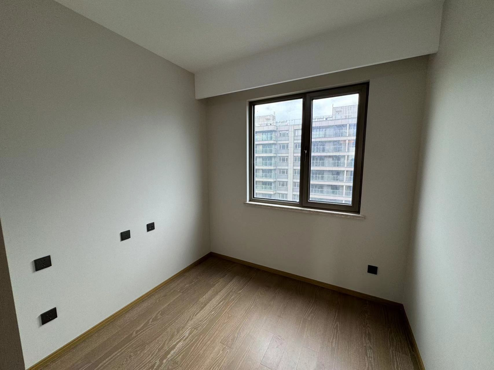 仁恒公园世纪 4室2厅2卫 135.43m&sup2;