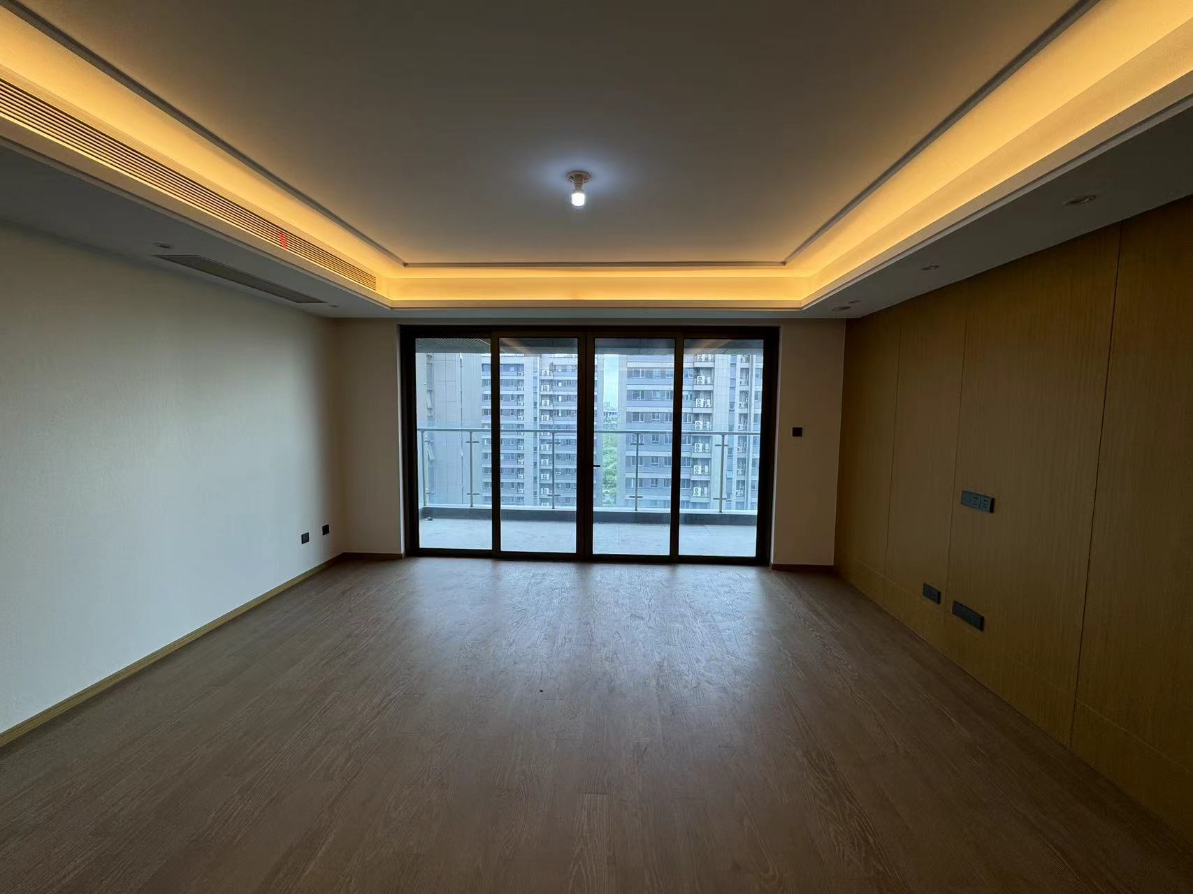 仁恒公园世纪 4室2厅2卫 135.43m&sup2;