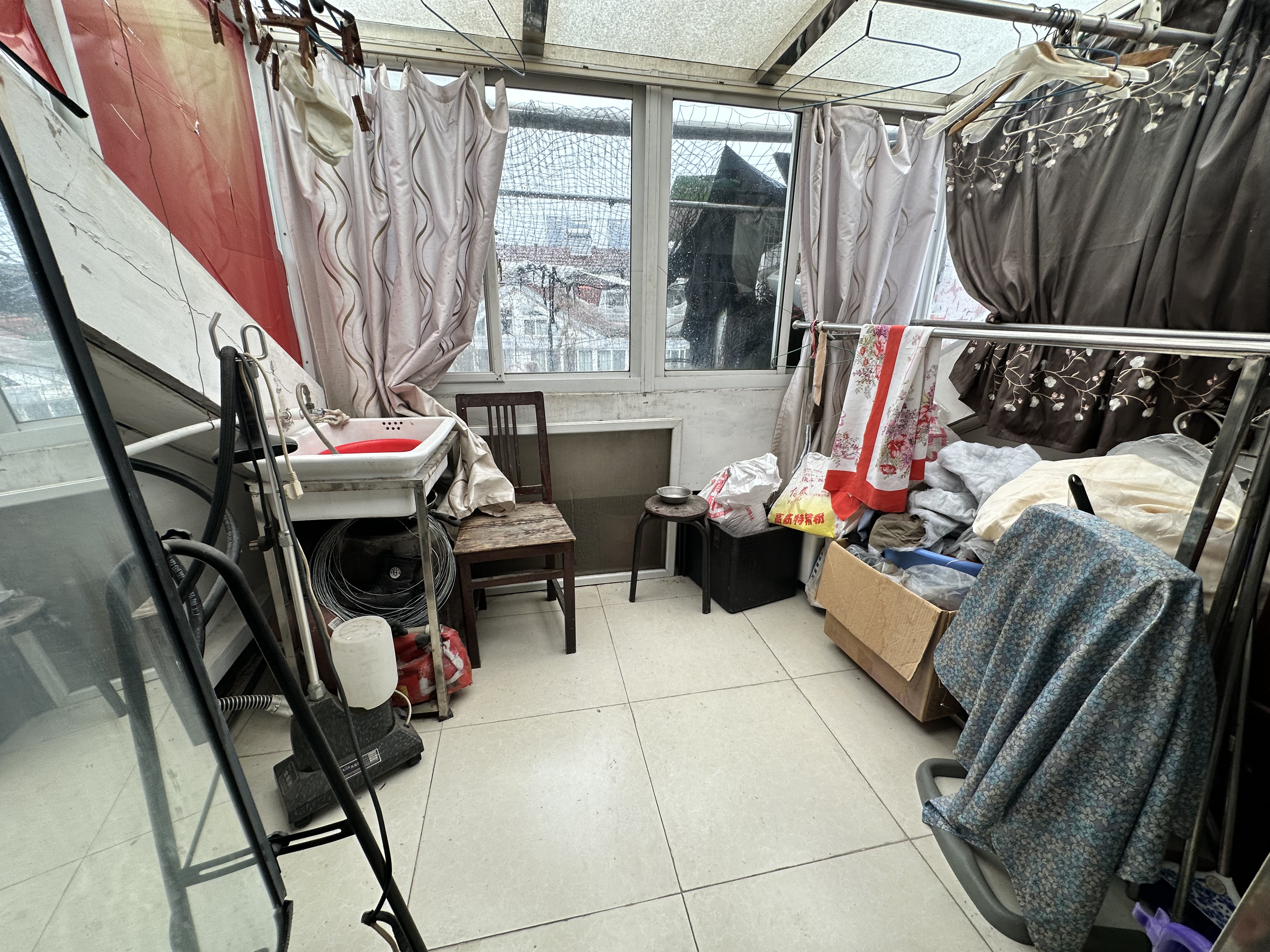 和兴花苑 5室2厅2卫 150m&sup2;
