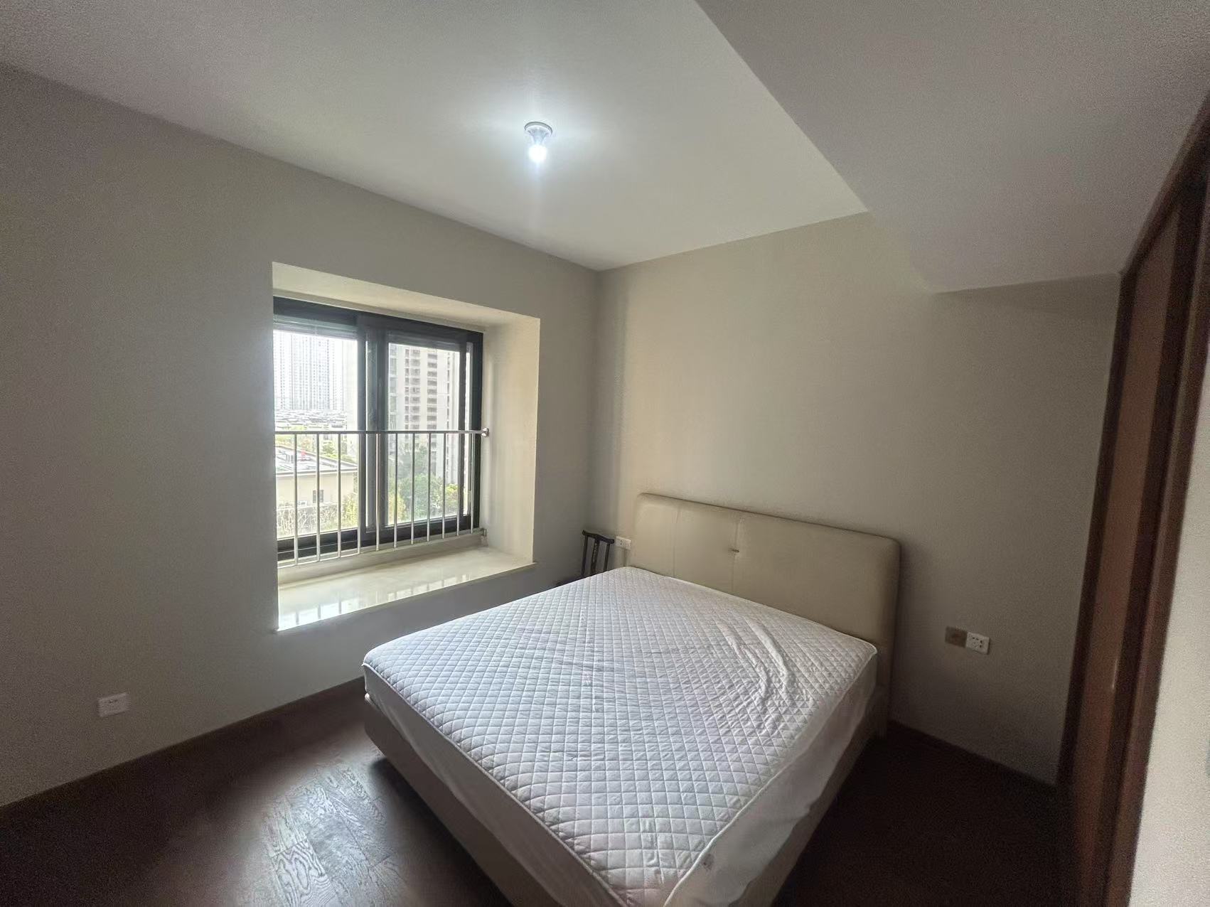 南通和风雅颂 3室2厅1卫 119.78m²