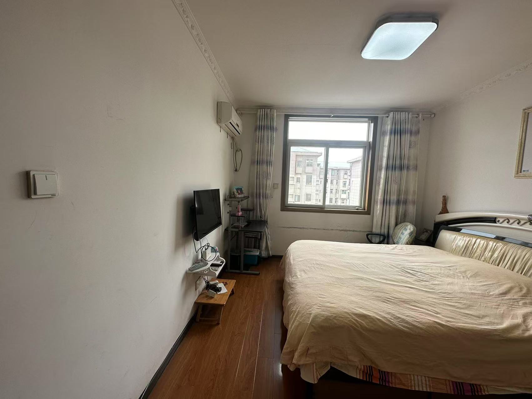 虹桥新村(朝霞路) 2室1厅1卫 63.88m&sup2;