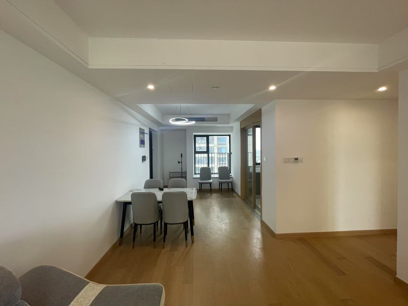 时光漫城 3室2厅2卫 117m&sup2;