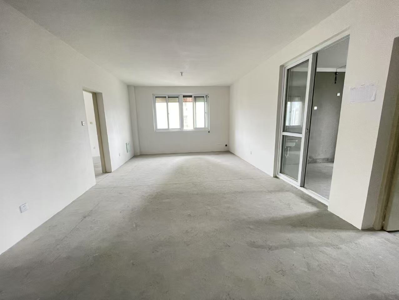 江海东苑 3室2厅1卫 125.00m²