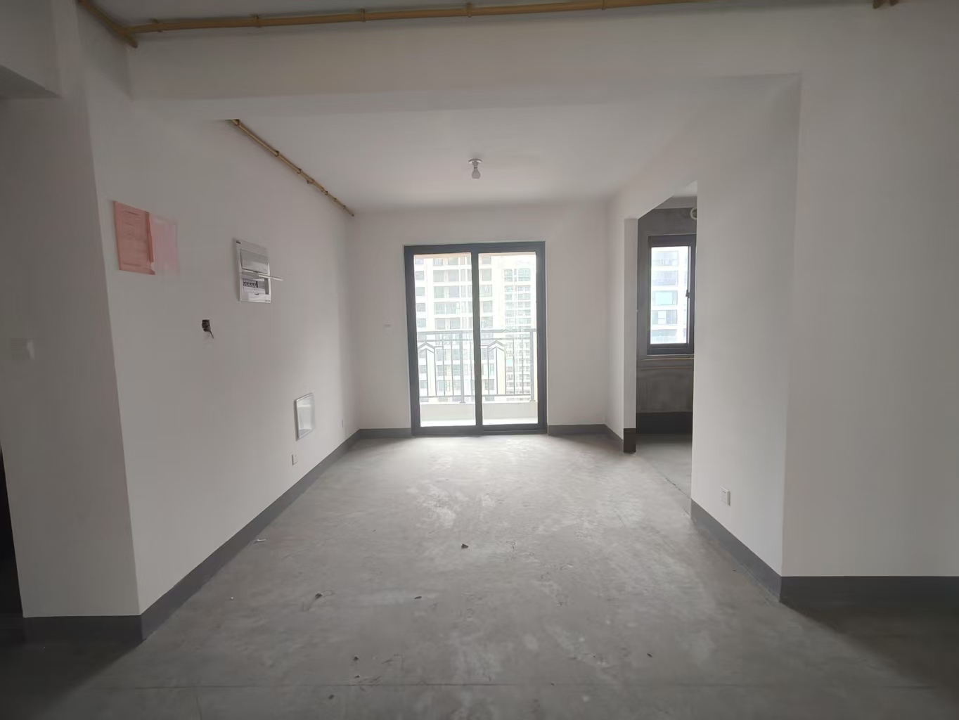 招商新城雍景湾 4室2厅2卫 139m²