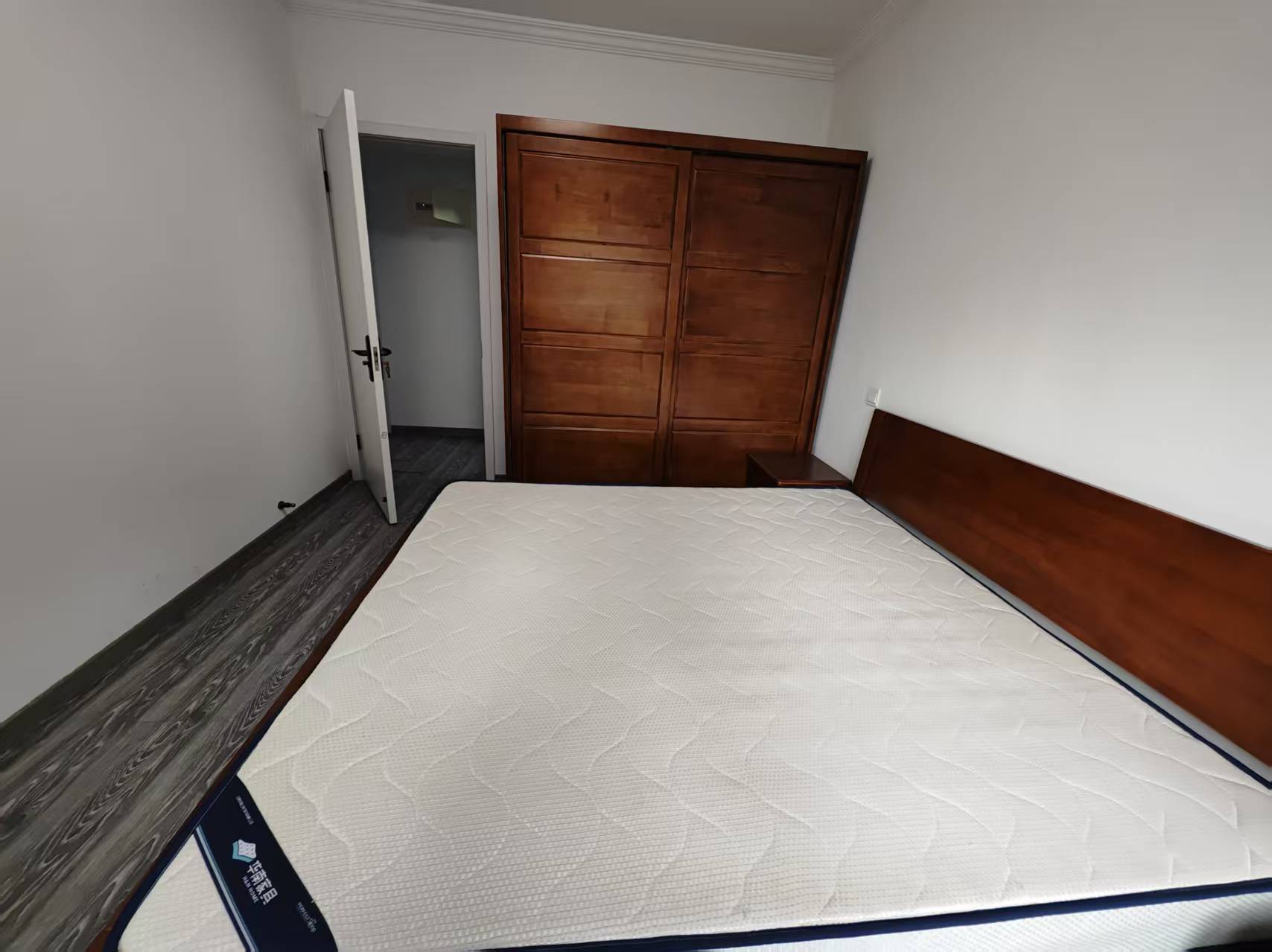 保利香槟国际 3室2厅1卫 115.00m²