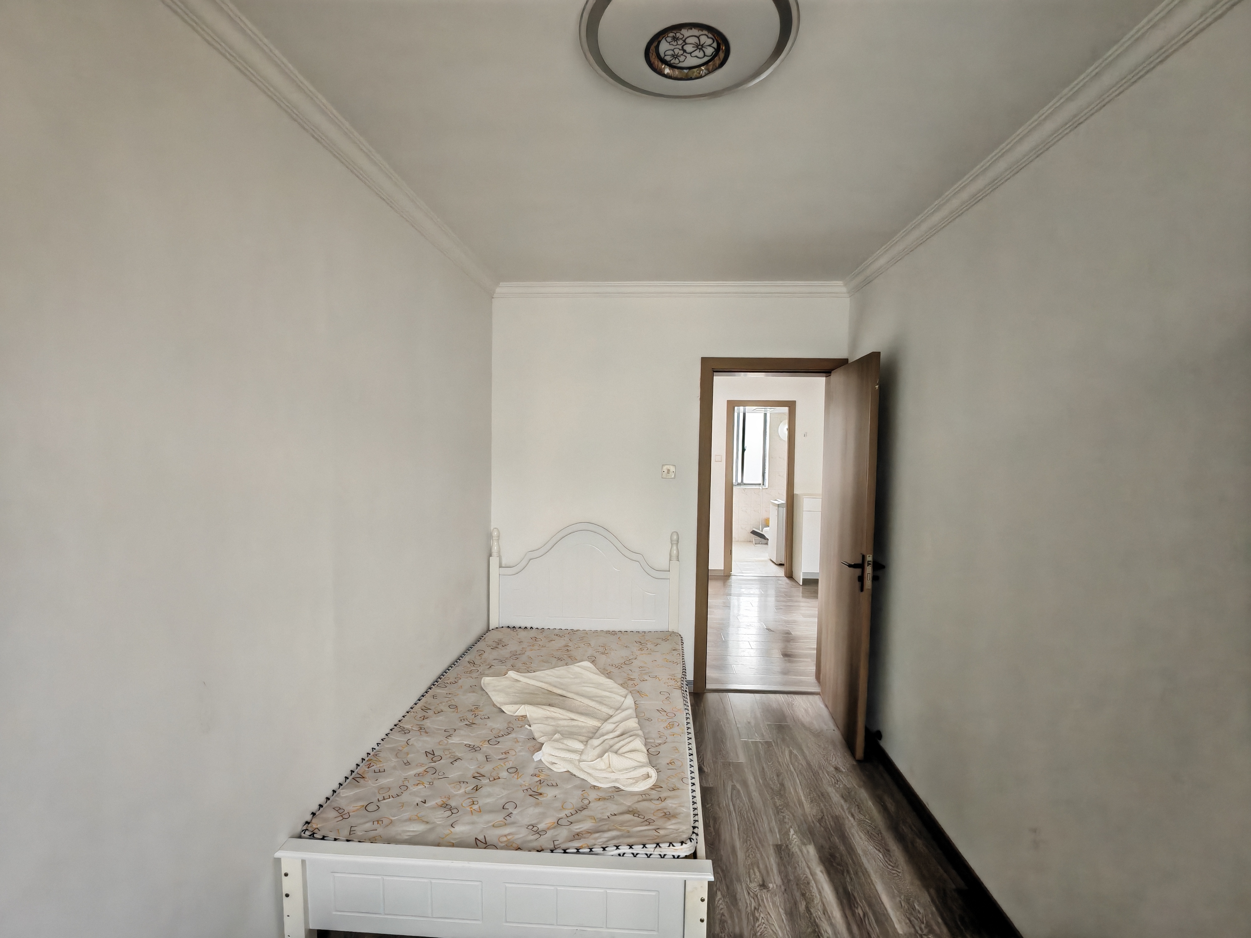 文峰新村 2室1厅1卫 60m&sup2;