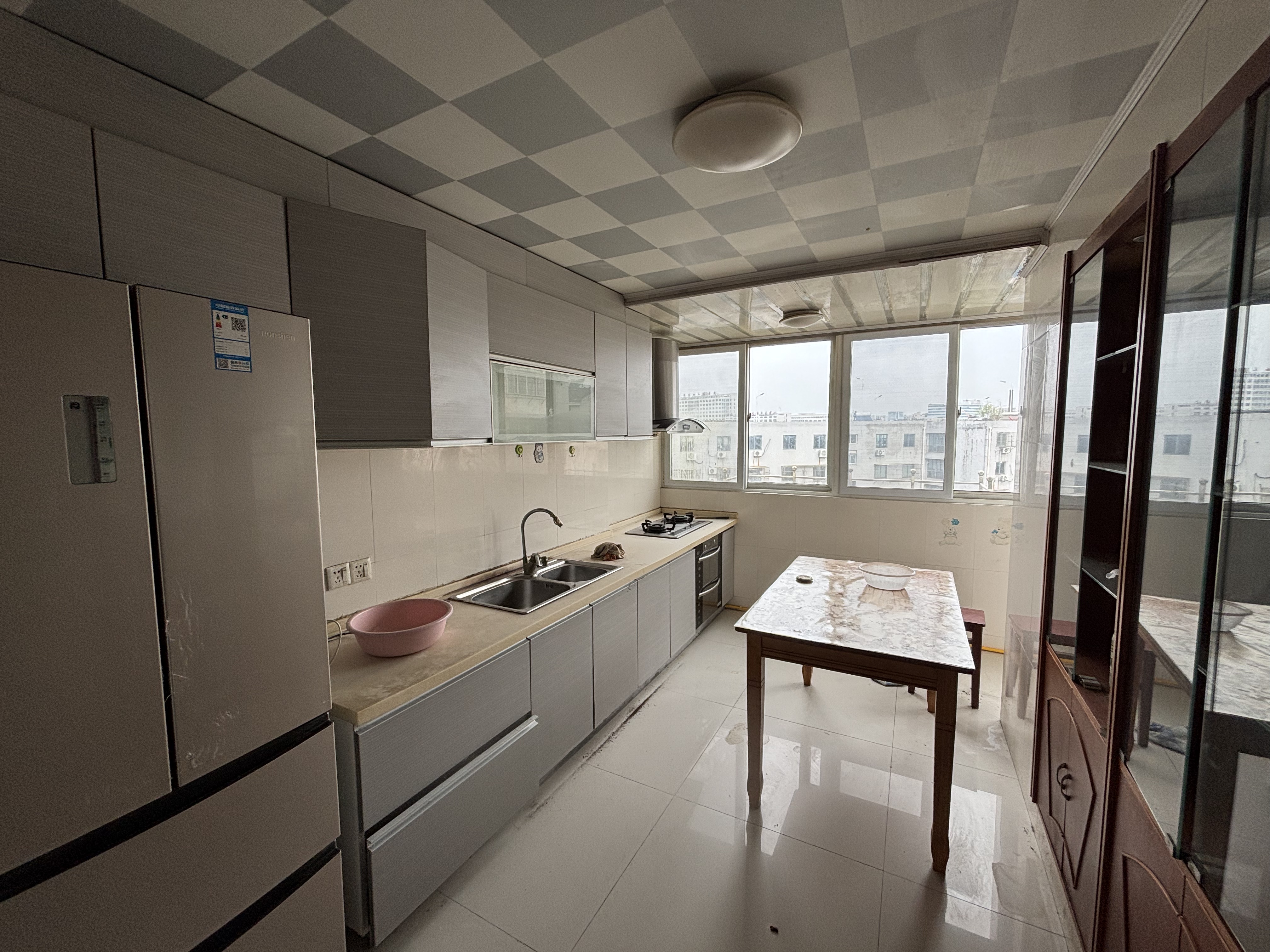 越江新村 3室2厅1卫 107.00m&sup2;