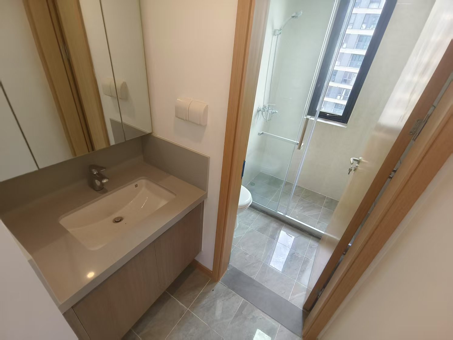 时光漫城 3室2厅2卫 125.00m²