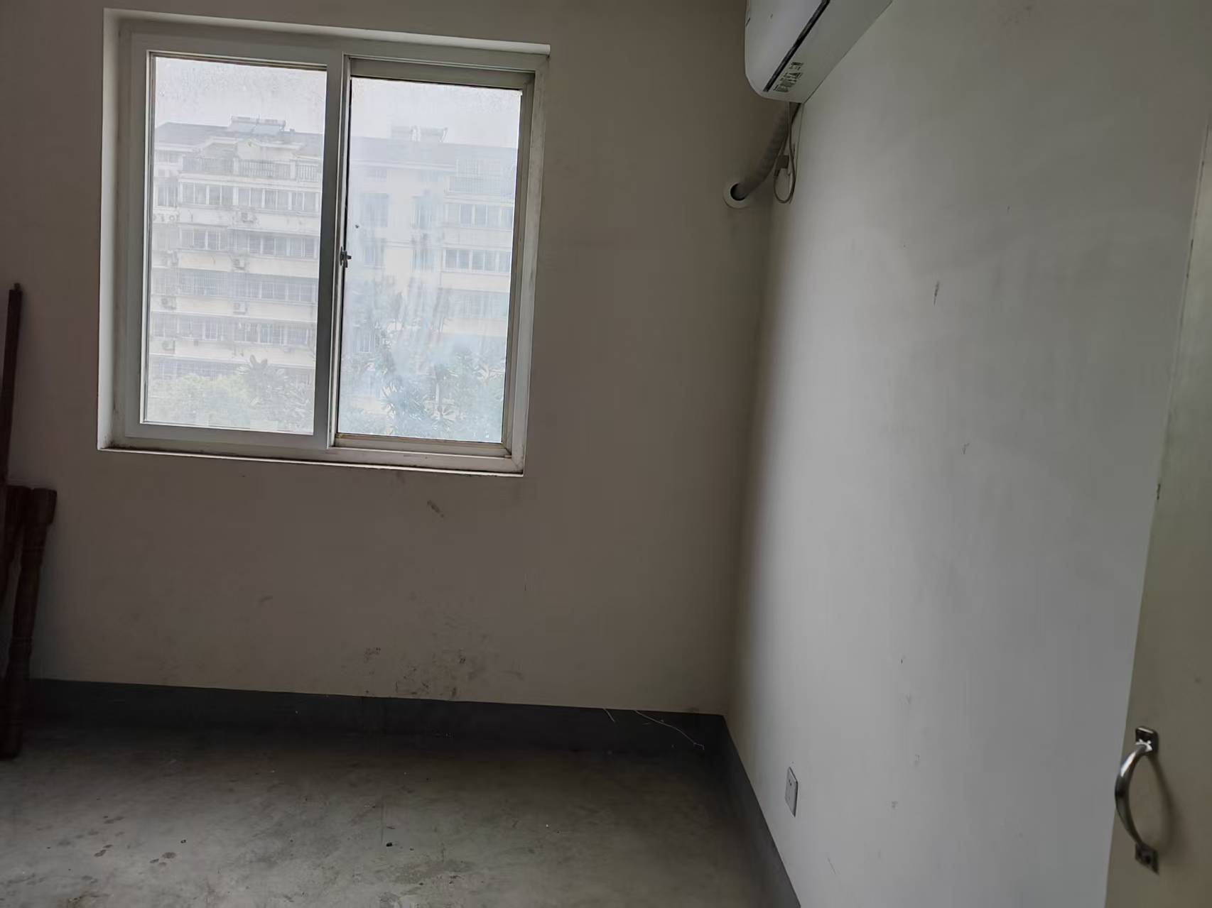 永和佳苑东区 2室1厅1卫 98m²