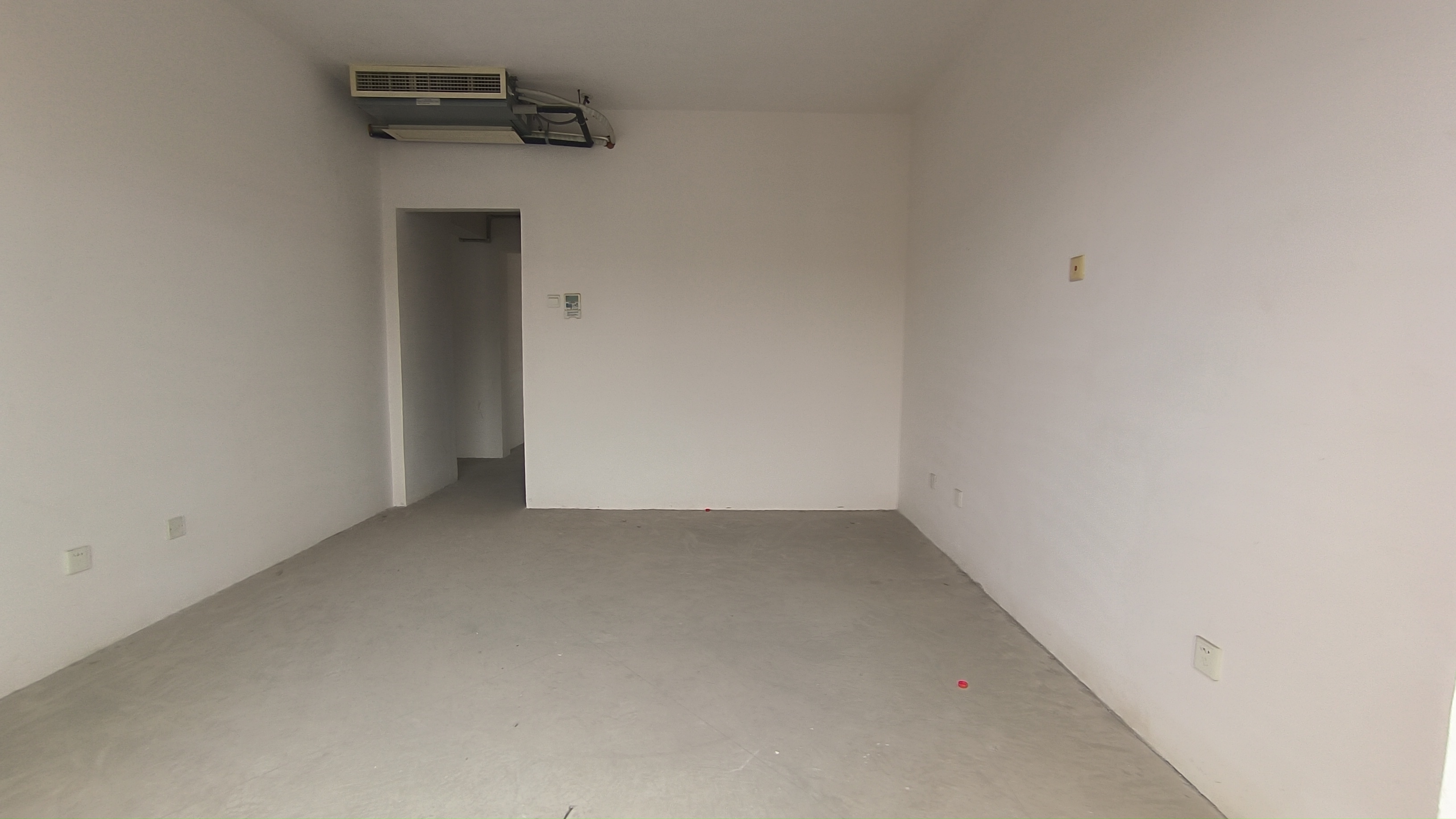 军山花园 4室1厅2卫 185.5m&sup2;