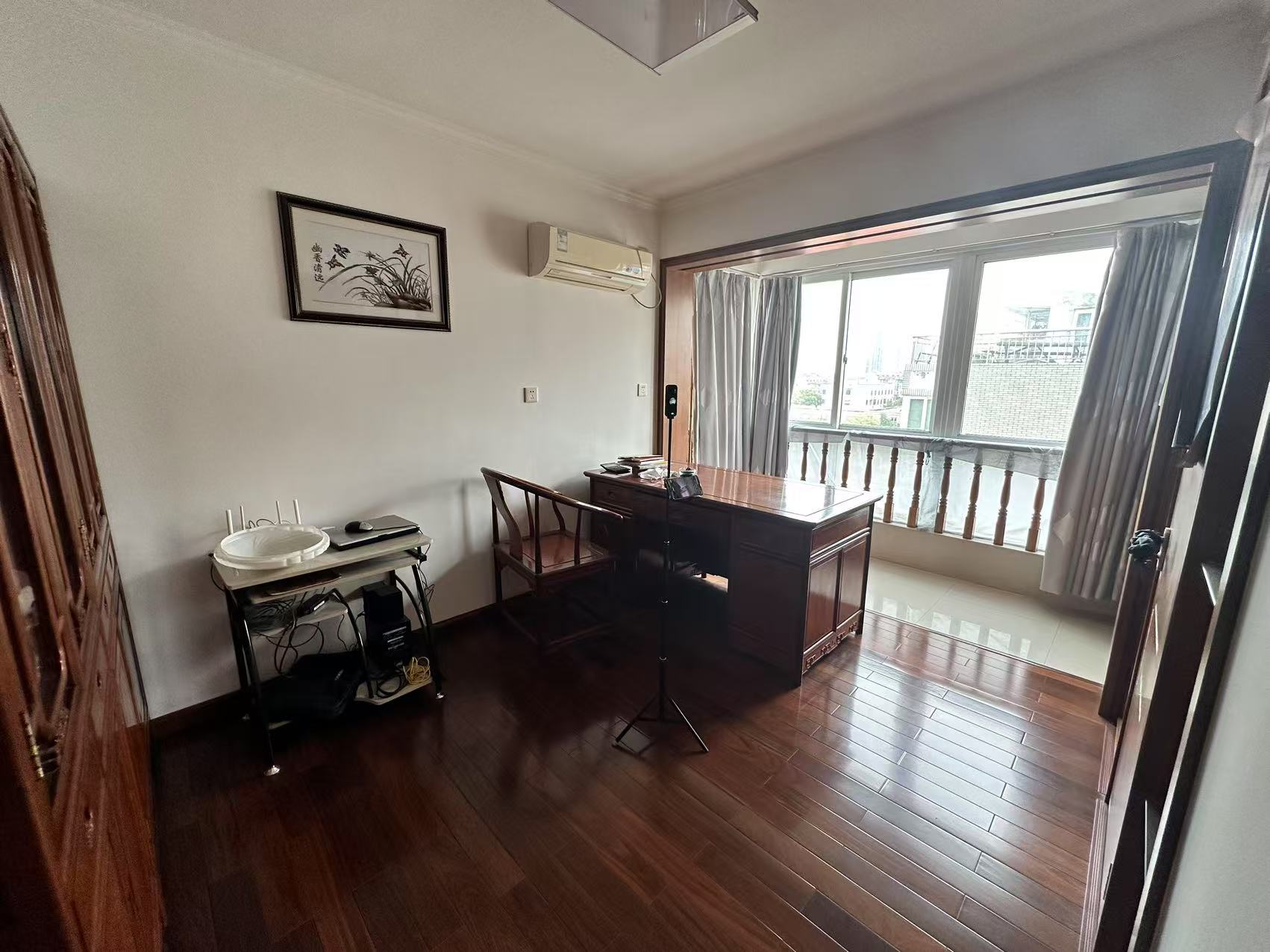 南园路17号院 4室2厅1卫 171.54m&sup2;