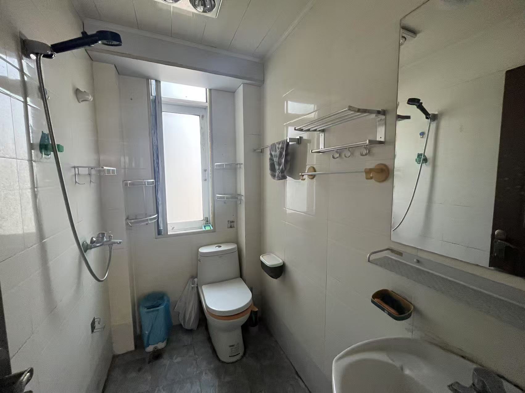 翠园新村 2室2厅1卫 80m²